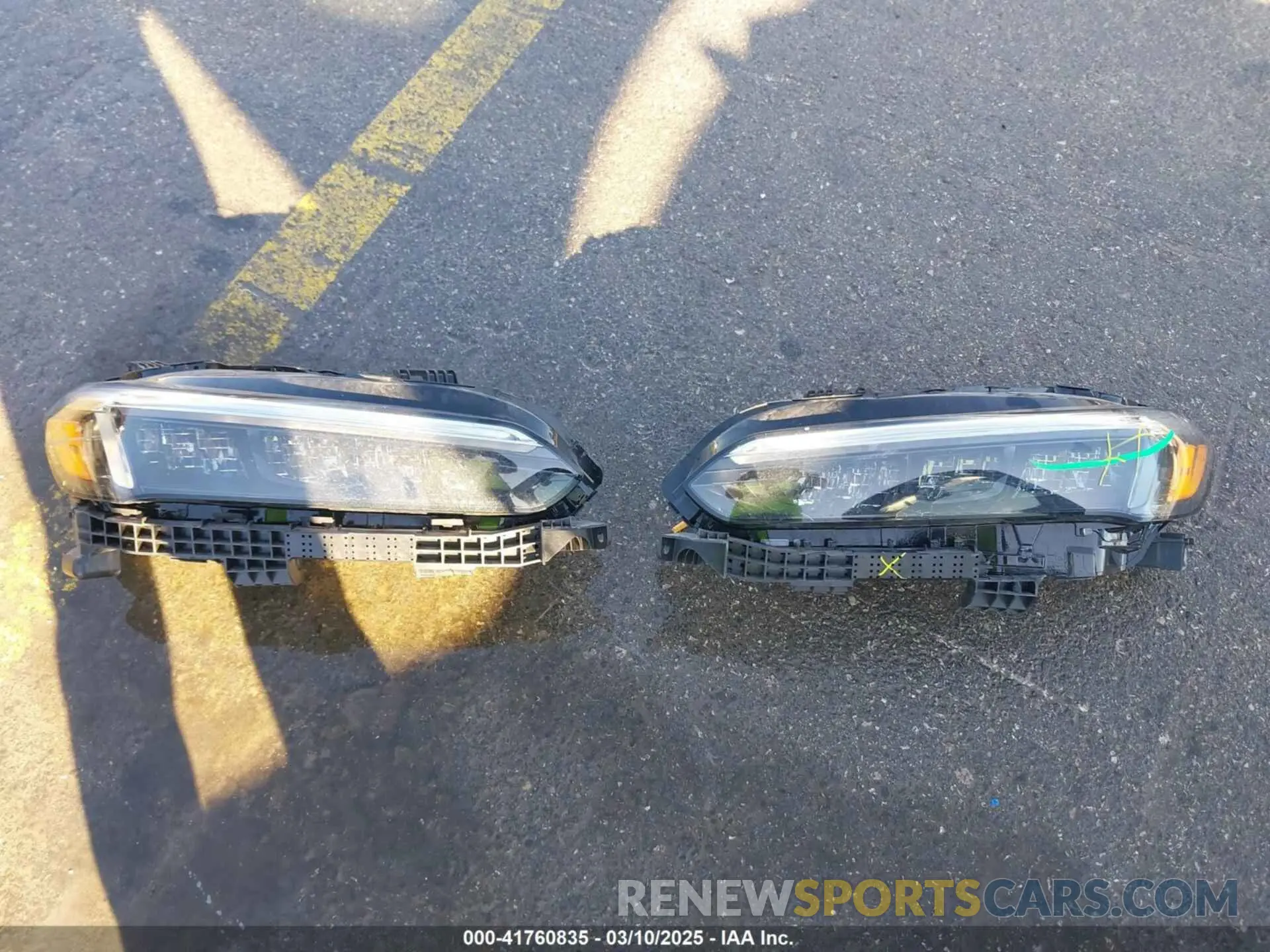 12 Photograph of a damaged car 19XFL2H59PE024974 HONDA CIVIC 2023