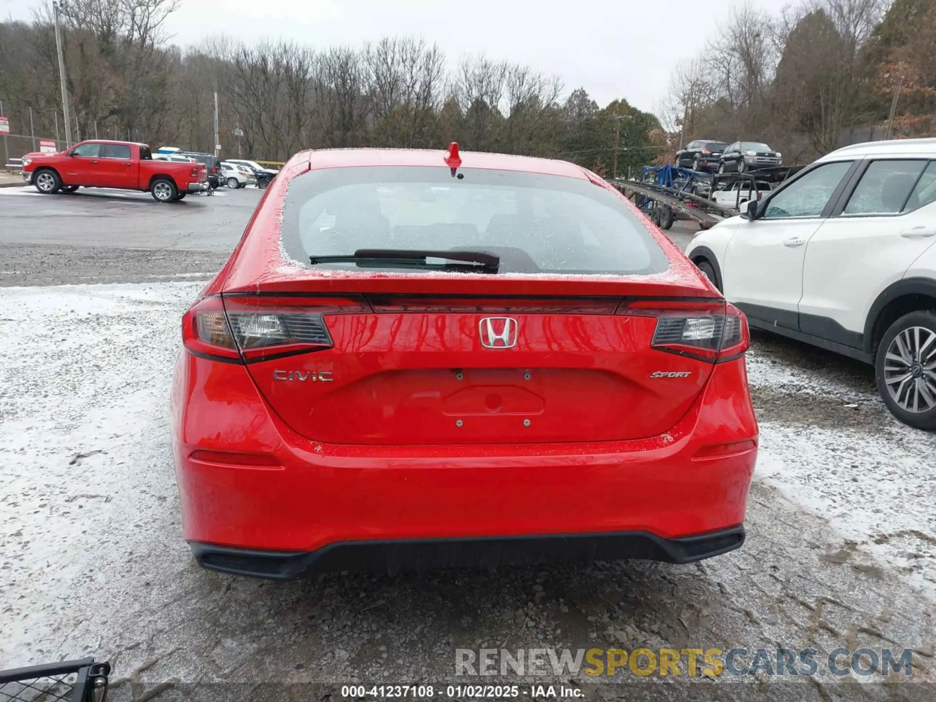 17 Photograph of a damaged car 19XFL2H82PE021411 HONDA CIVIC 2023