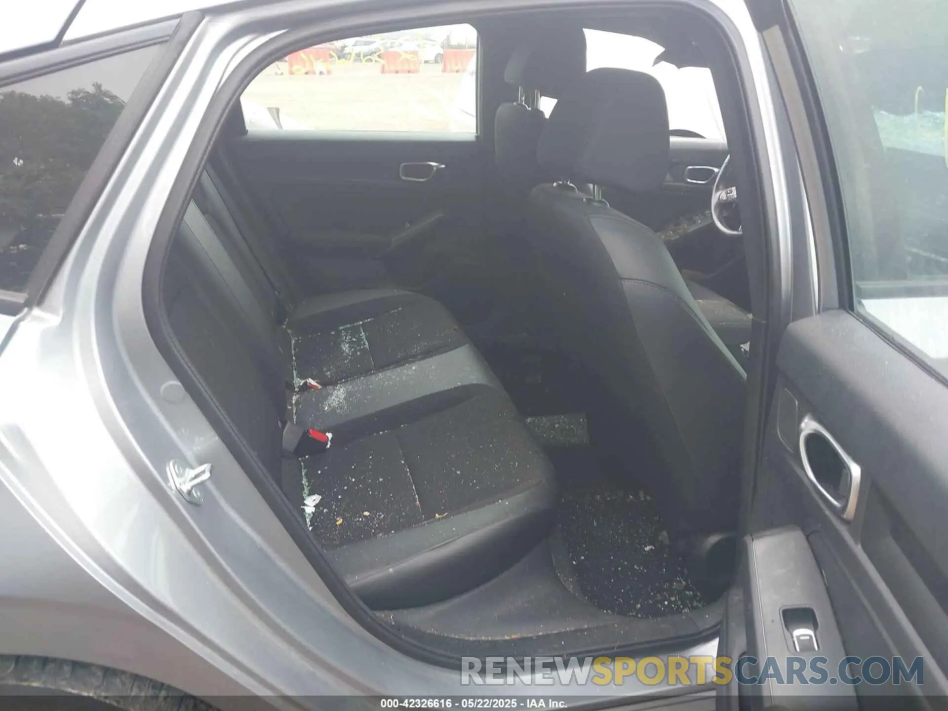 8 Фотография поврежденного автомобиля 19XFL2H83PE000910 HONDA CIVIC 2023
