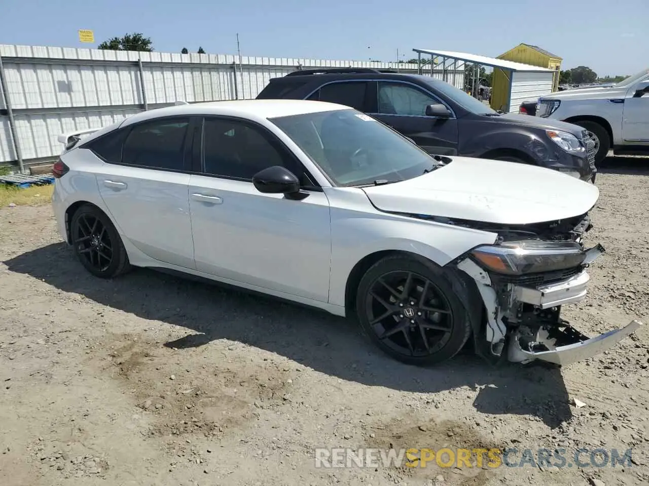 4 Photograph of a damaged car 19XFL2H83PE004438 HONDA CIVIC 2023