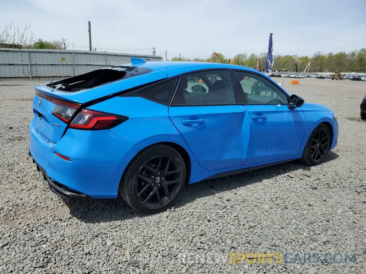 3 Photograph of a damaged car 19XFL2H85PE001931 HONDA CIVIC 2023