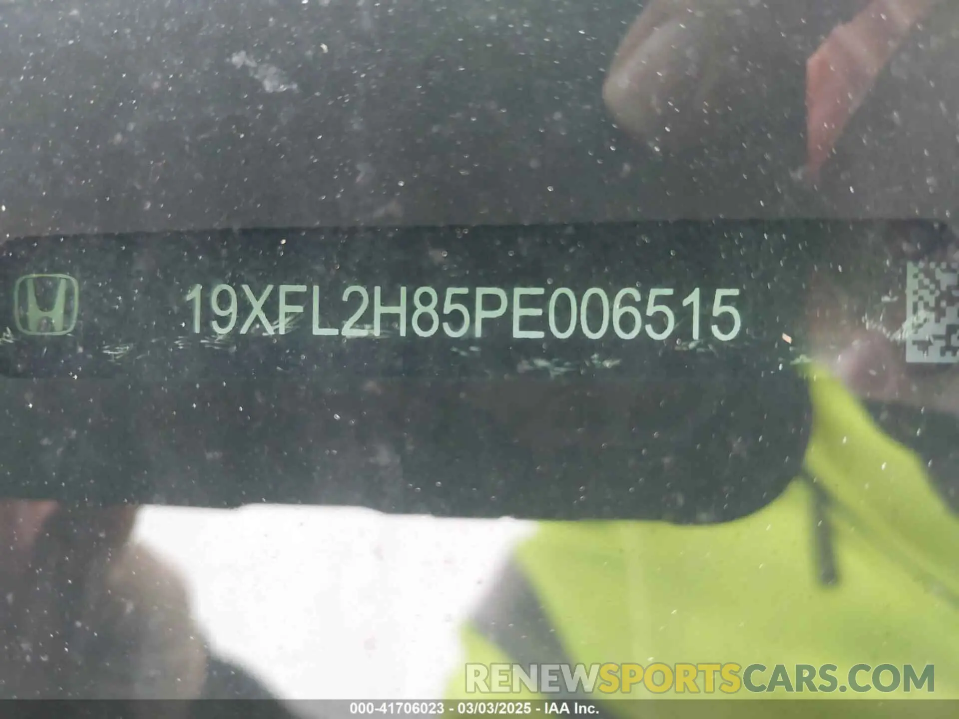 17 Photograph of a damaged car 19XFL2H85PE006515 HONDA CIVIC 2023