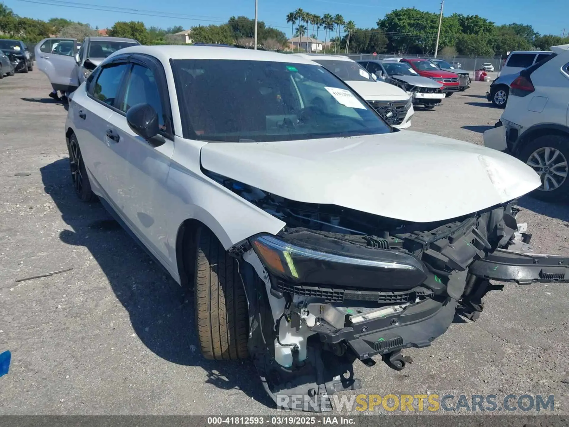18 Photograph of a damaged car 19XFL2H87PE002675 HONDA CIVIC 2023