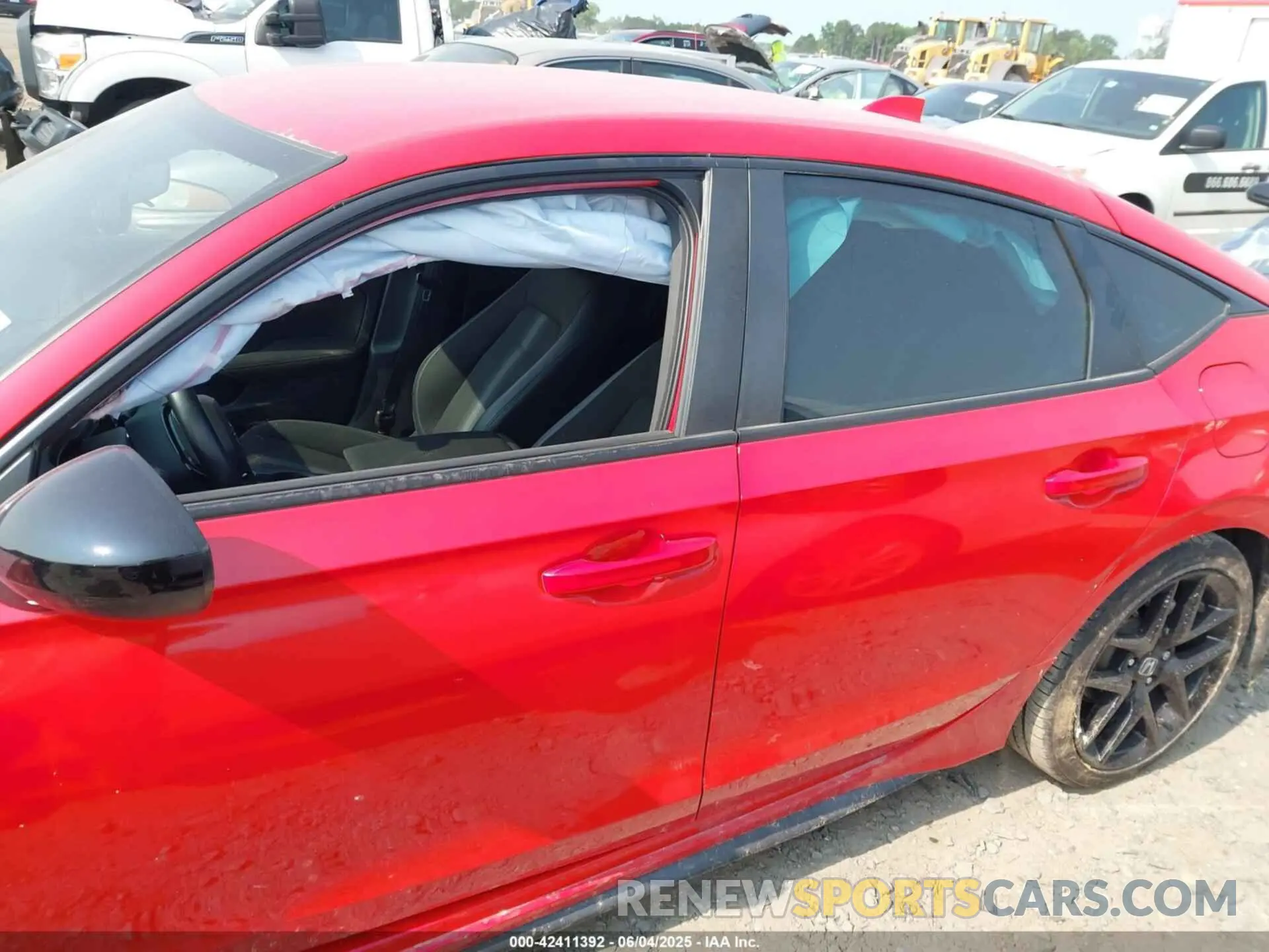 14 Photograph of a damaged car 19XFL2H87PE005138 HONDA CIVIC 2023