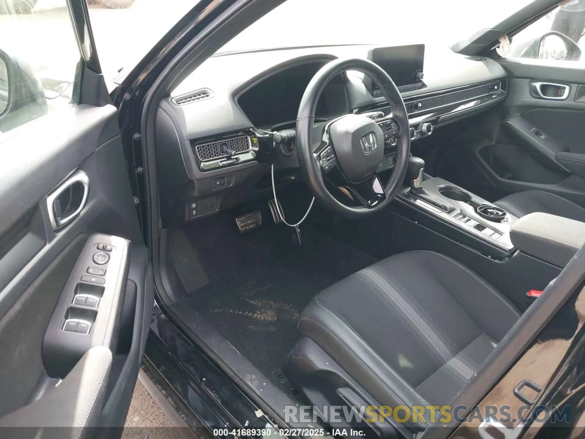 5 Фотография поврежденного автомобиля 19XFL2H89PE001737 HONDA CIVIC 2023
