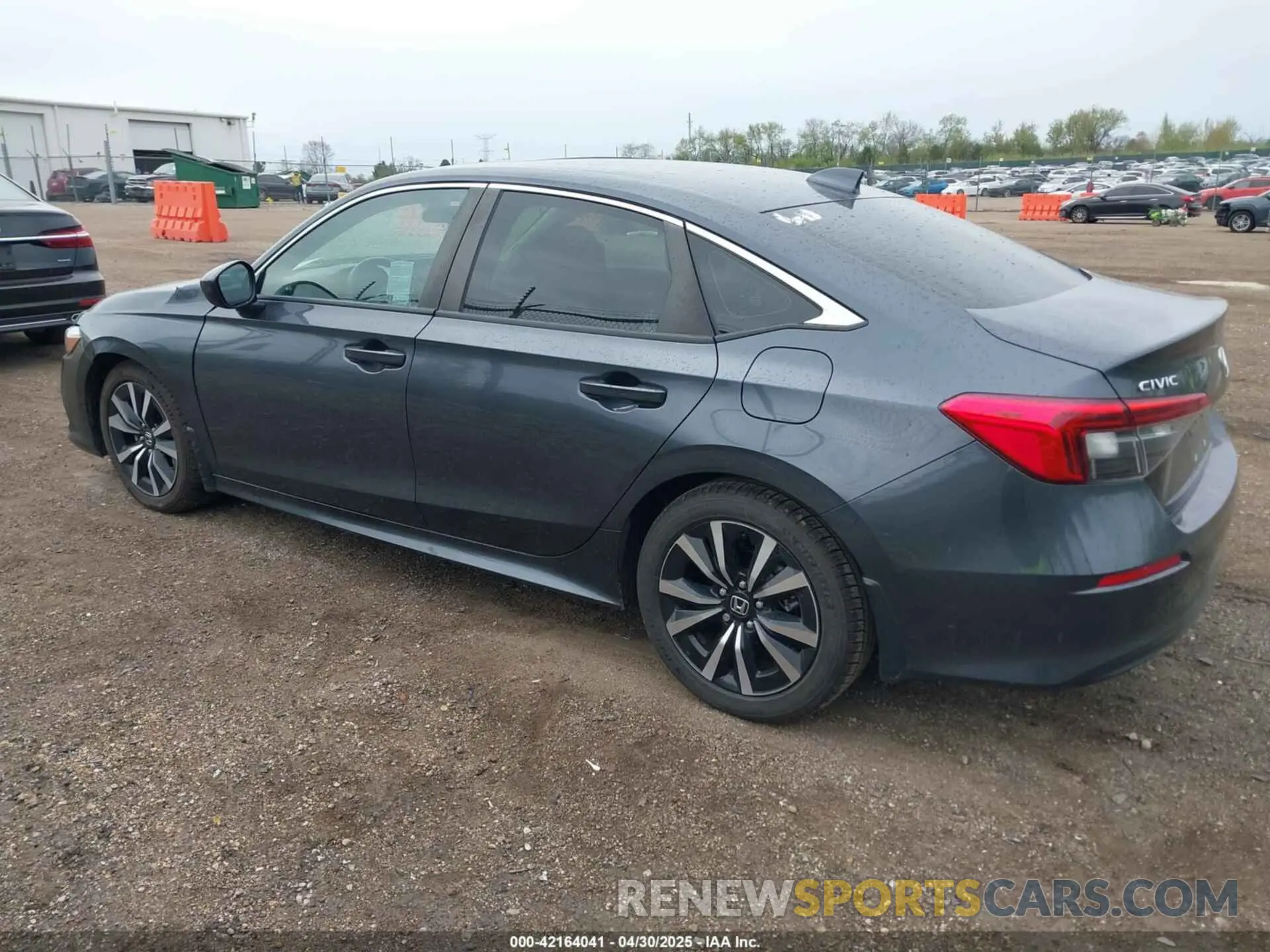 3 Фотография поврежденного автомобиля 2HGFE1F72PH303987 HONDA CIVIC 2023