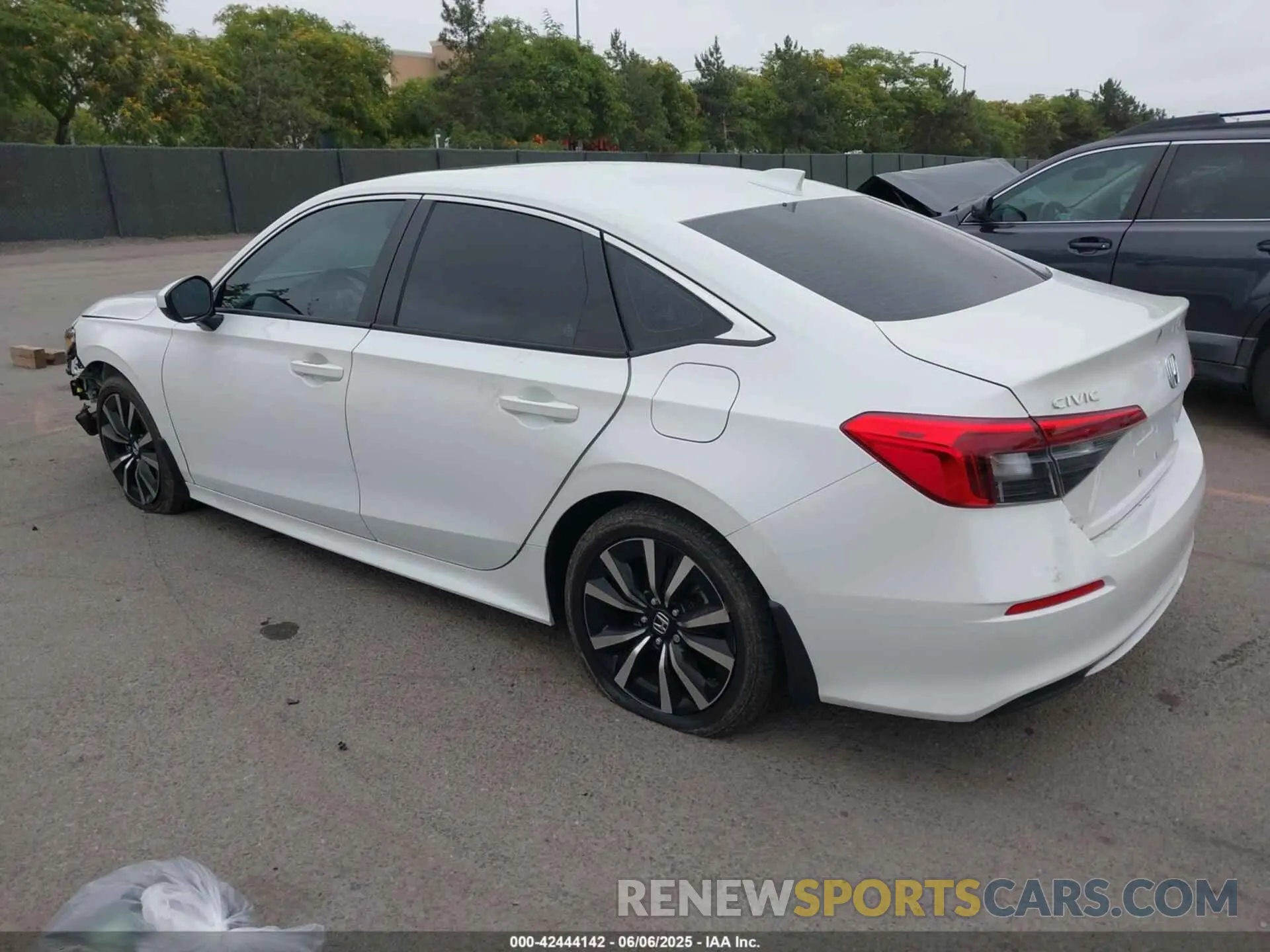 3 Фотография поврежденного автомобиля 2HGFE1F76PH308917 HONDA CIVIC 2023