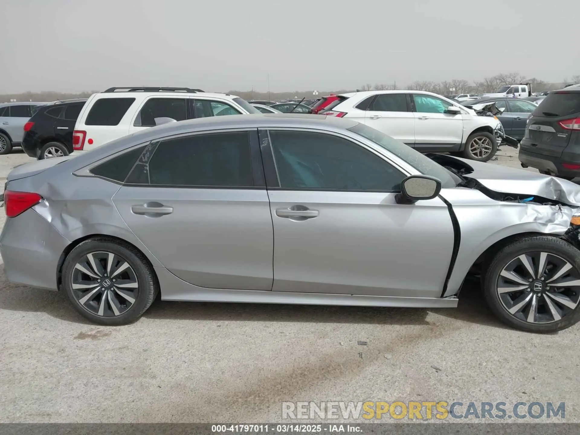 13 Фотография поврежденного автомобиля 2HGFE1F77PH321210 HONDA CIVIC 2023