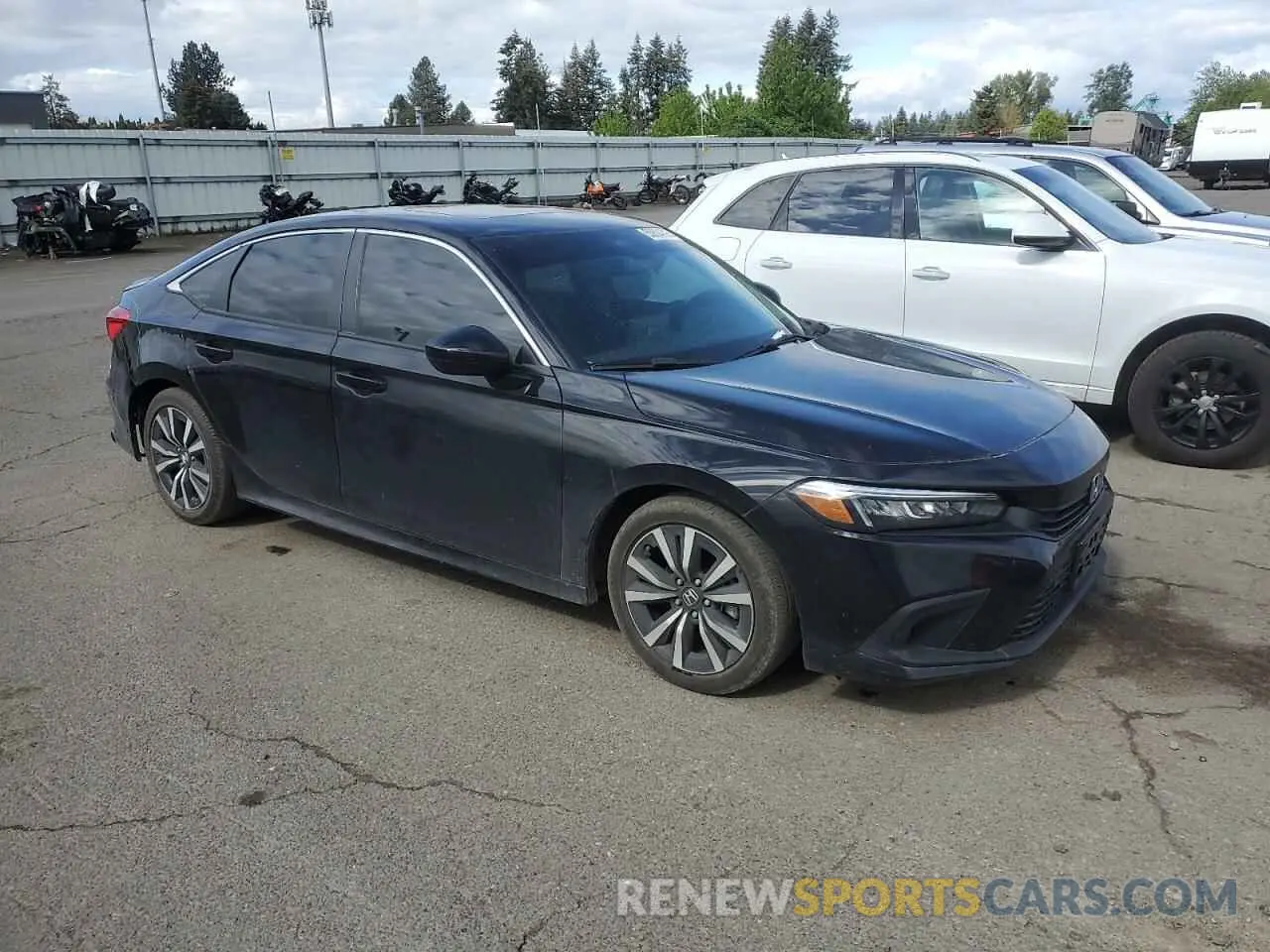 4 Photograph of a damaged car 2HGFE1F7XPH303347 HONDA CIVIC 2023