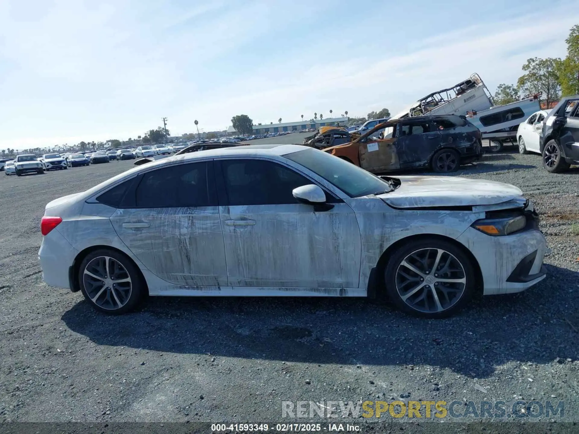 13 Photograph of a damaged car 2HGFE1F95PH308070 HONDA CIVIC 2023