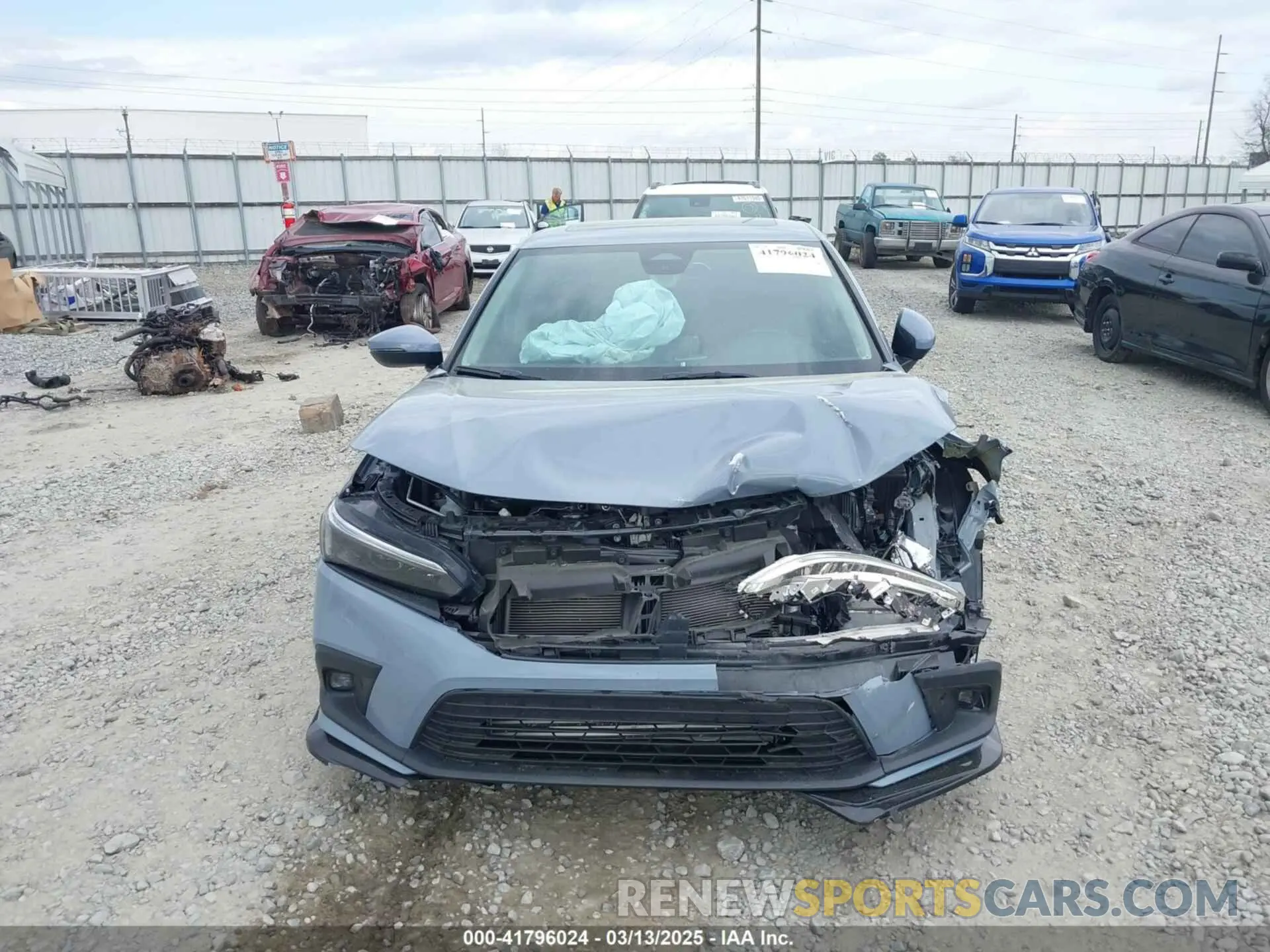 13 Photograph of a damaged car 2HGFE1F95PH325015 HONDA CIVIC 2023