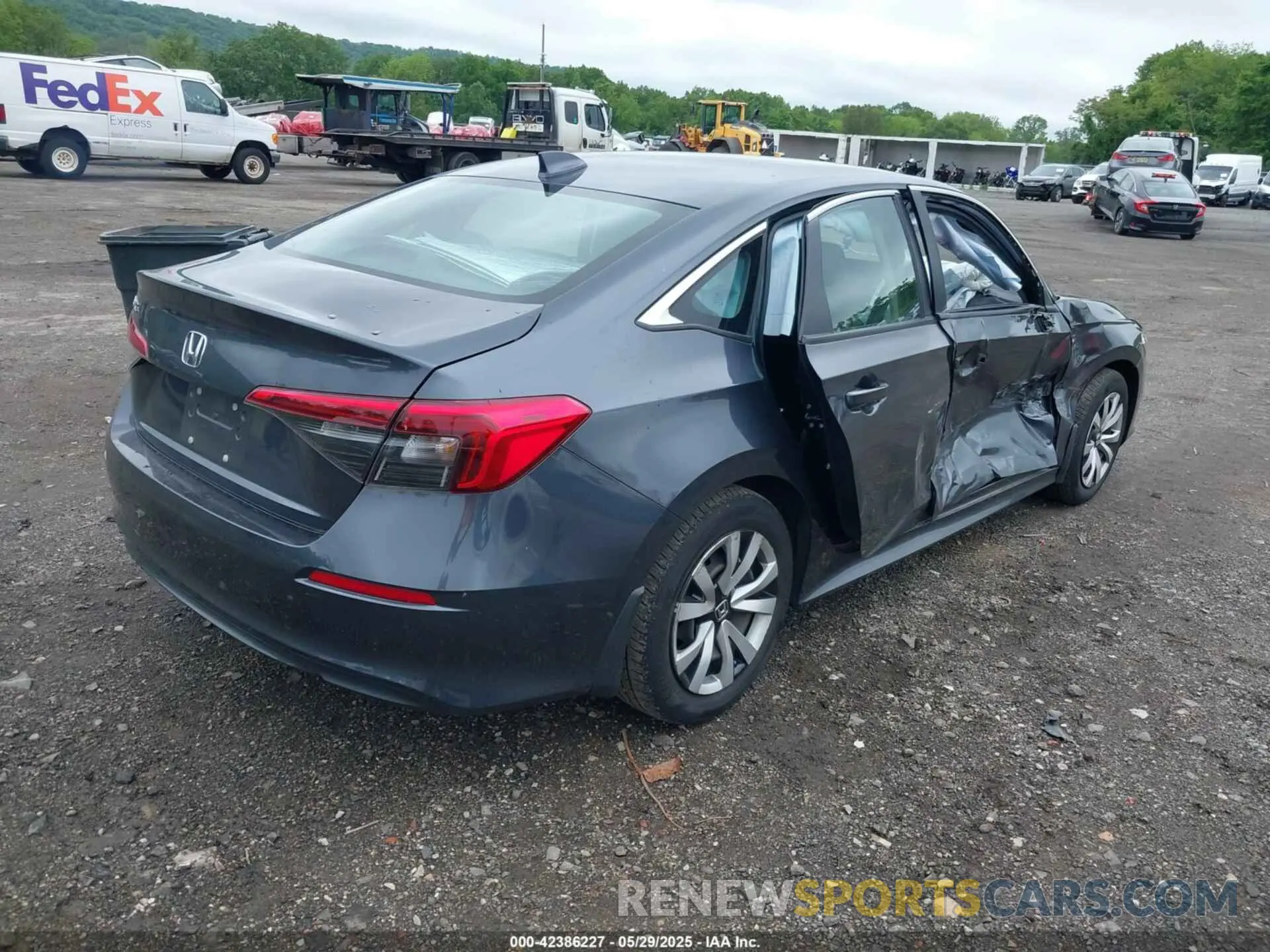 4 Photograph of a damaged car 2HGFE2F21PH534518 HONDA CIVIC 2023