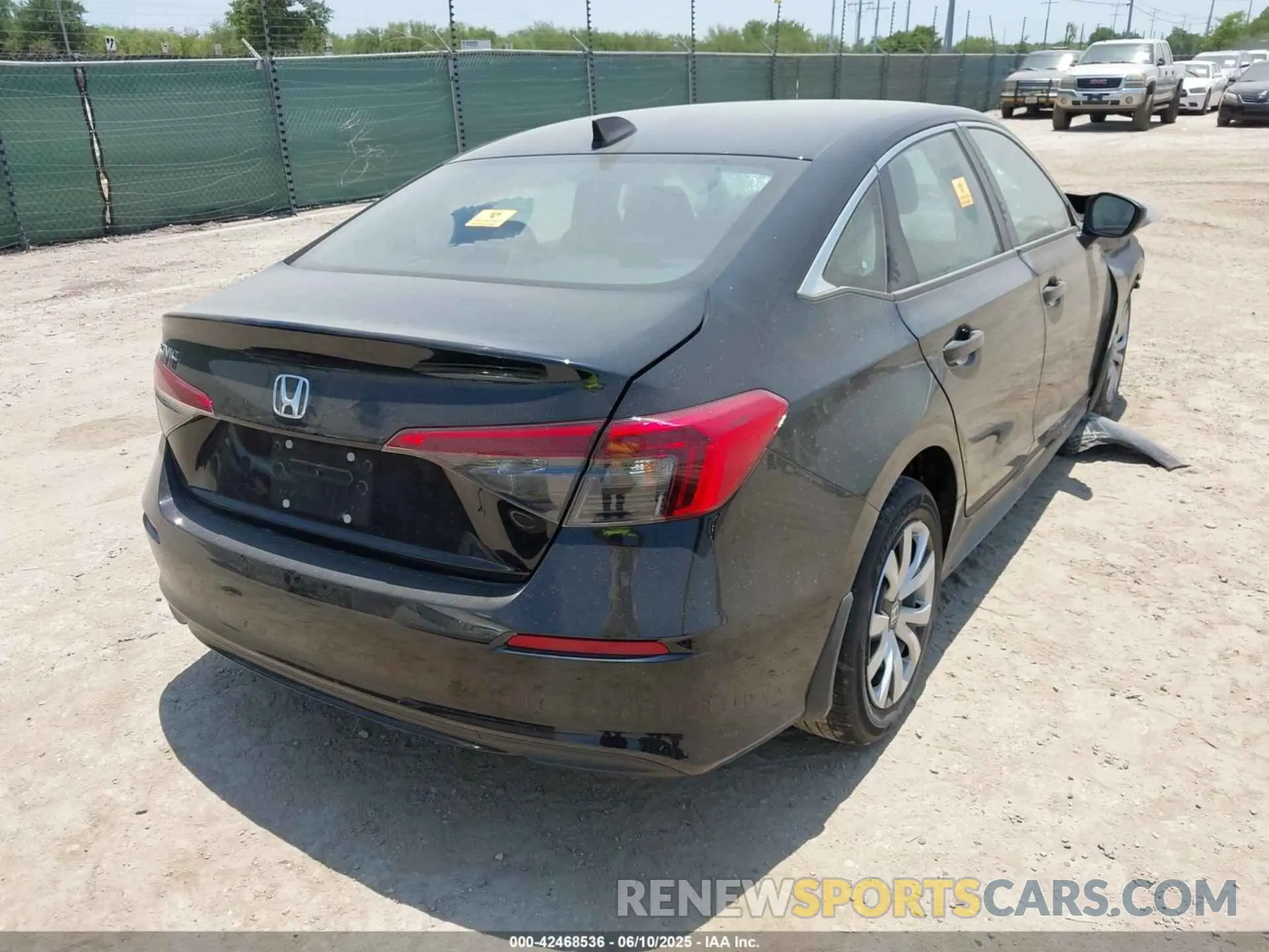 4 Photograph of a damaged car 2HGFE2F21PH539055 HONDA CIVIC 2023