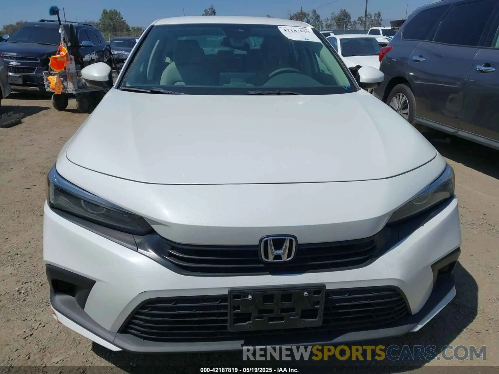 13 Photograph of a damaged car 2HGFE2F23PH533158 HONDA CIVIC 2023