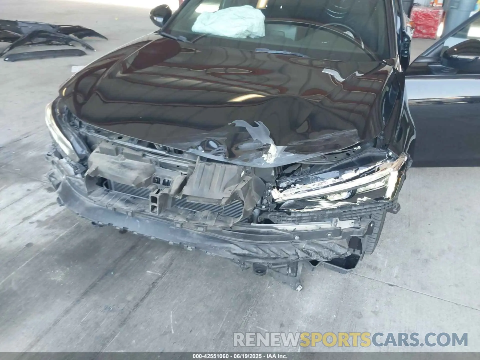 6 Photograph of a damaged car 2HGFE2F50PH517008 HONDA CIVIC 2023