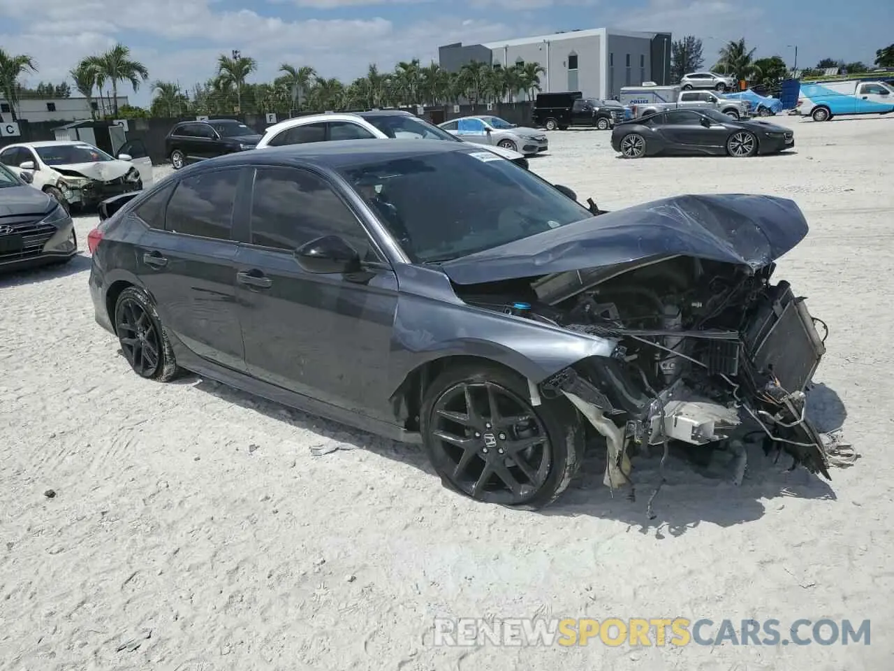 4 Фотография поврежденного автомобиля 2HGFE2F50PH564832 HONDA CIVIC 2023