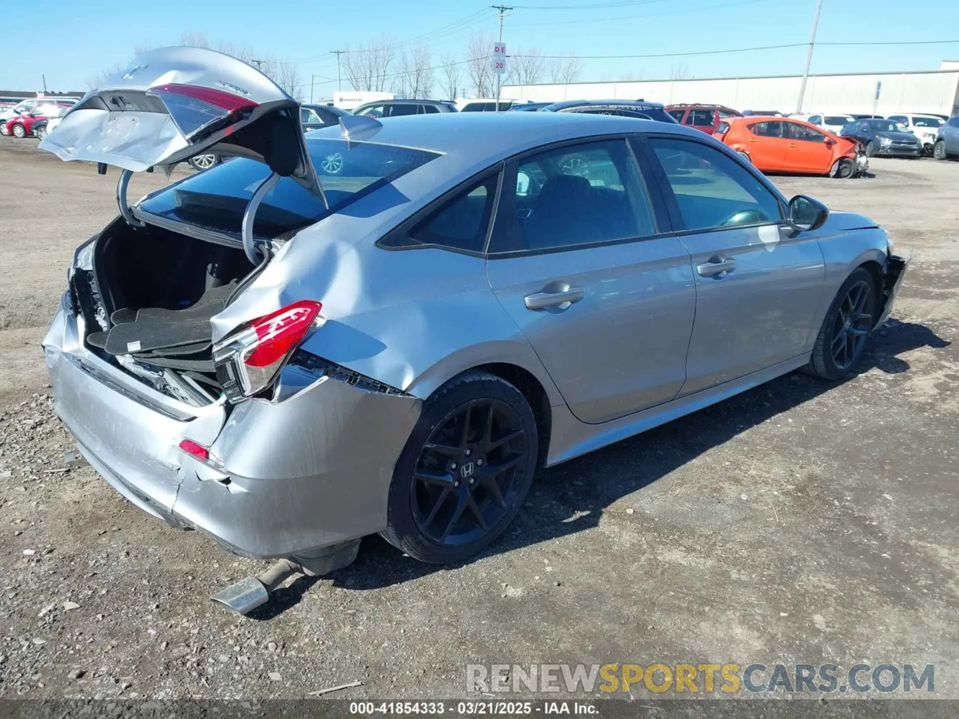 4 Фотография поврежденного автомобиля 2HGFE2F51PH558070 HONDA CIVIC 2023