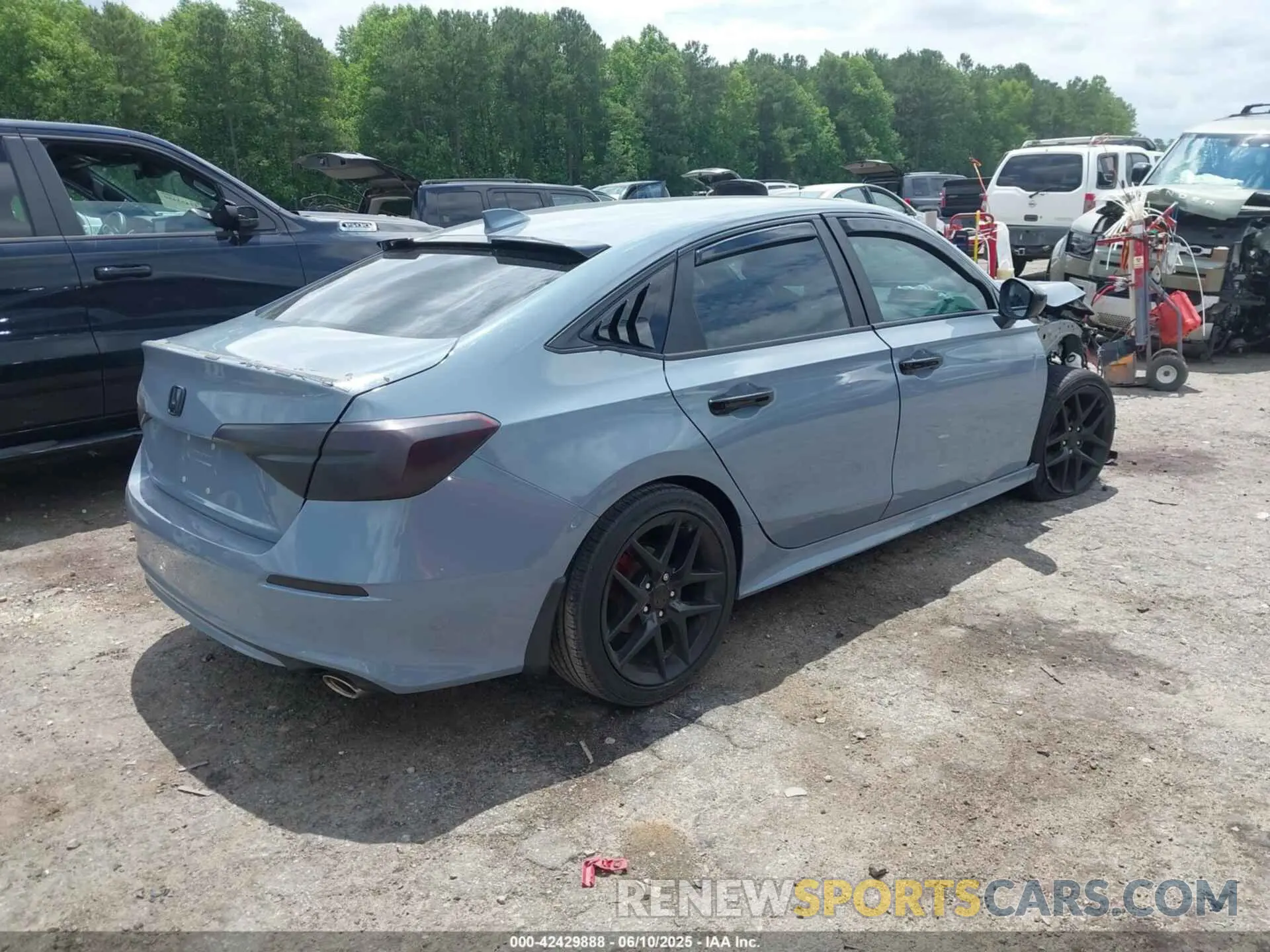 4 Фотография поврежденного автомобиля 2HGFE2F52PH530911 HONDA CIVIC 2023