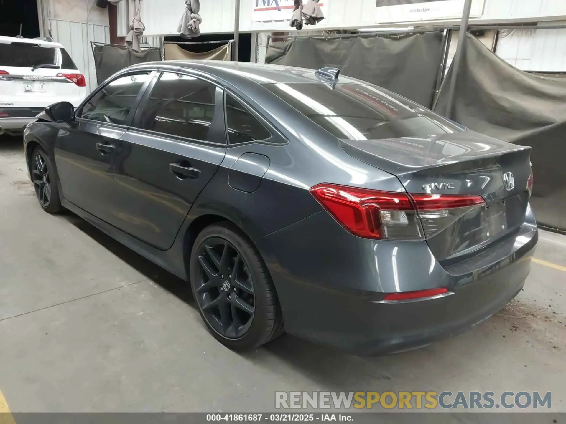 3 Фотография поврежденного автомобиля 2HGFE2F52PH564881 HONDA CIVIC 2023