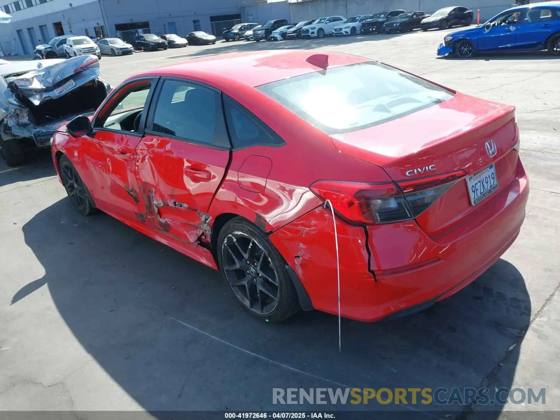 3 Фотография поврежденного автомобиля 2HGFE2F53PH523059 HONDA CIVIC 2023