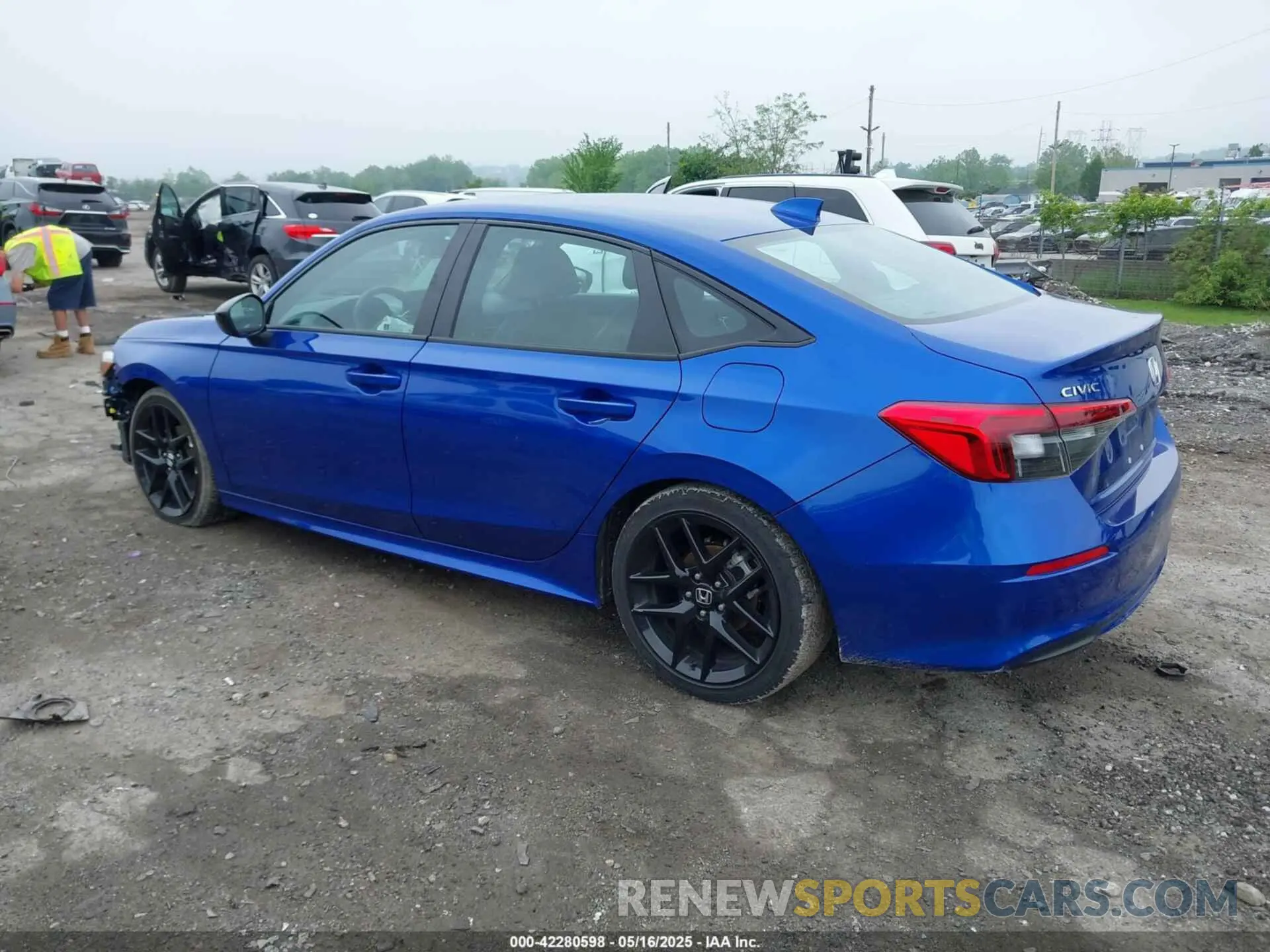 3 Фотография поврежденного автомобиля 2HGFE2F53PH525121 HONDA CIVIC 2023