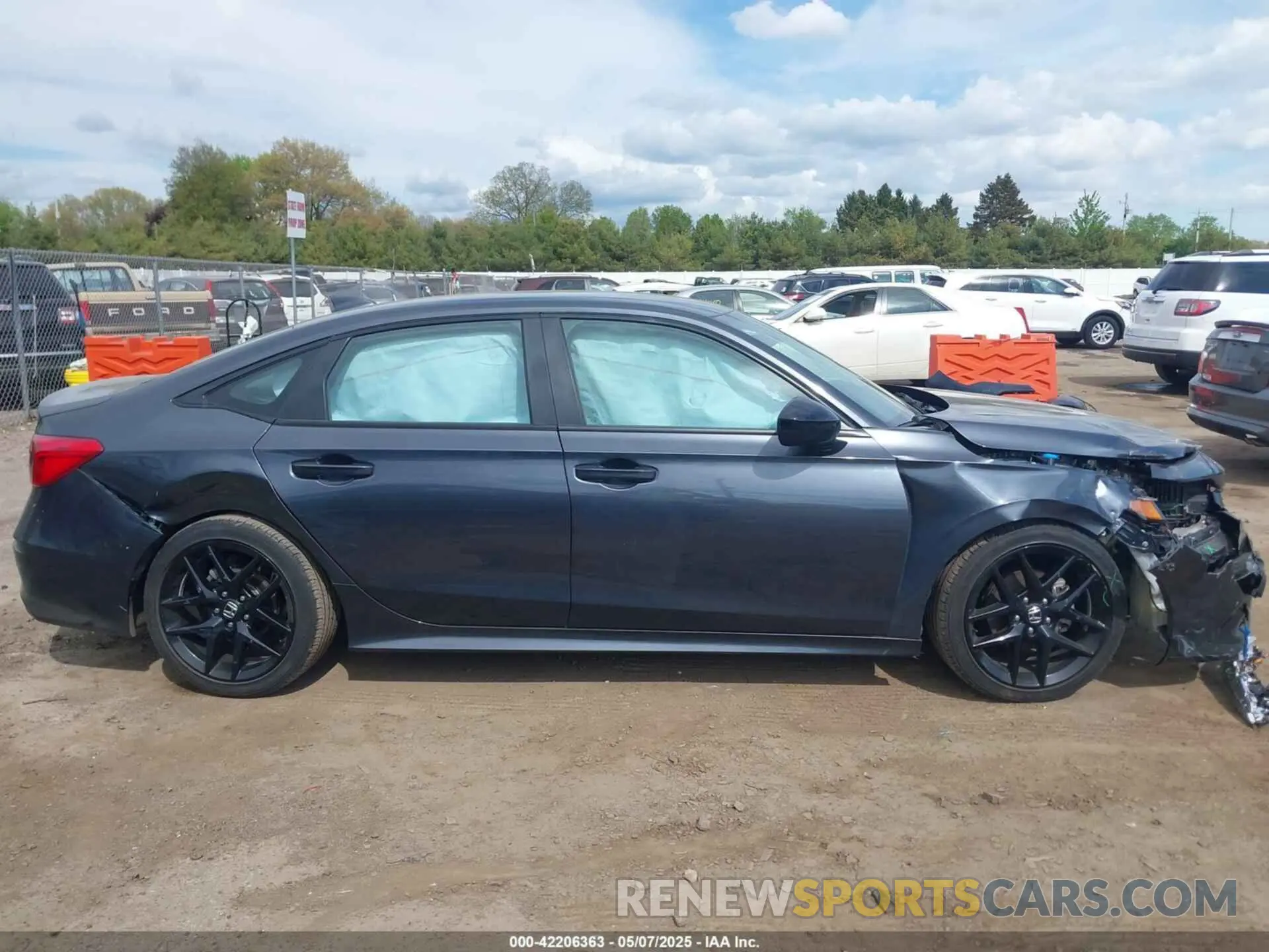13 Фотография поврежденного автомобиля 2HGFE2F53PH542811 HONDA CIVIC 2023