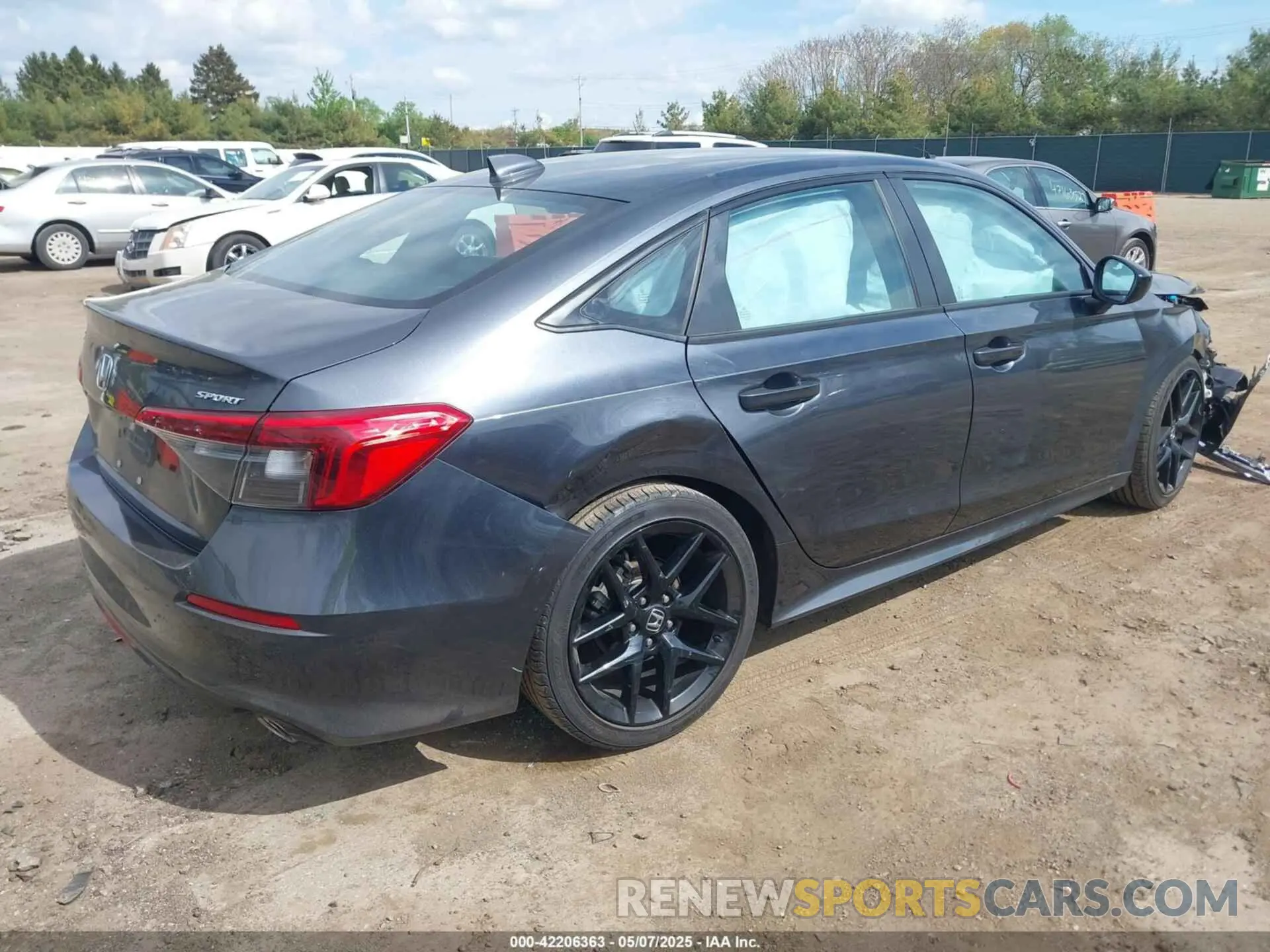 4 Фотография поврежденного автомобиля 2HGFE2F53PH542811 HONDA CIVIC 2023