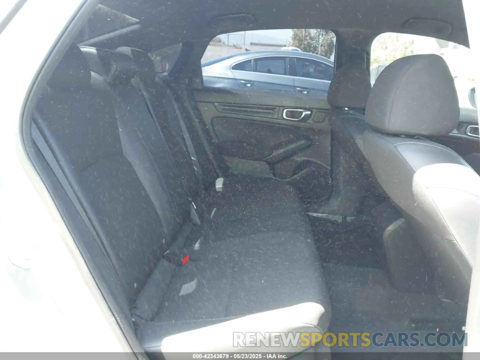 8 Photograph of a damaged car 2HGFE2F53PH544381 HONDA CIVIC 2023