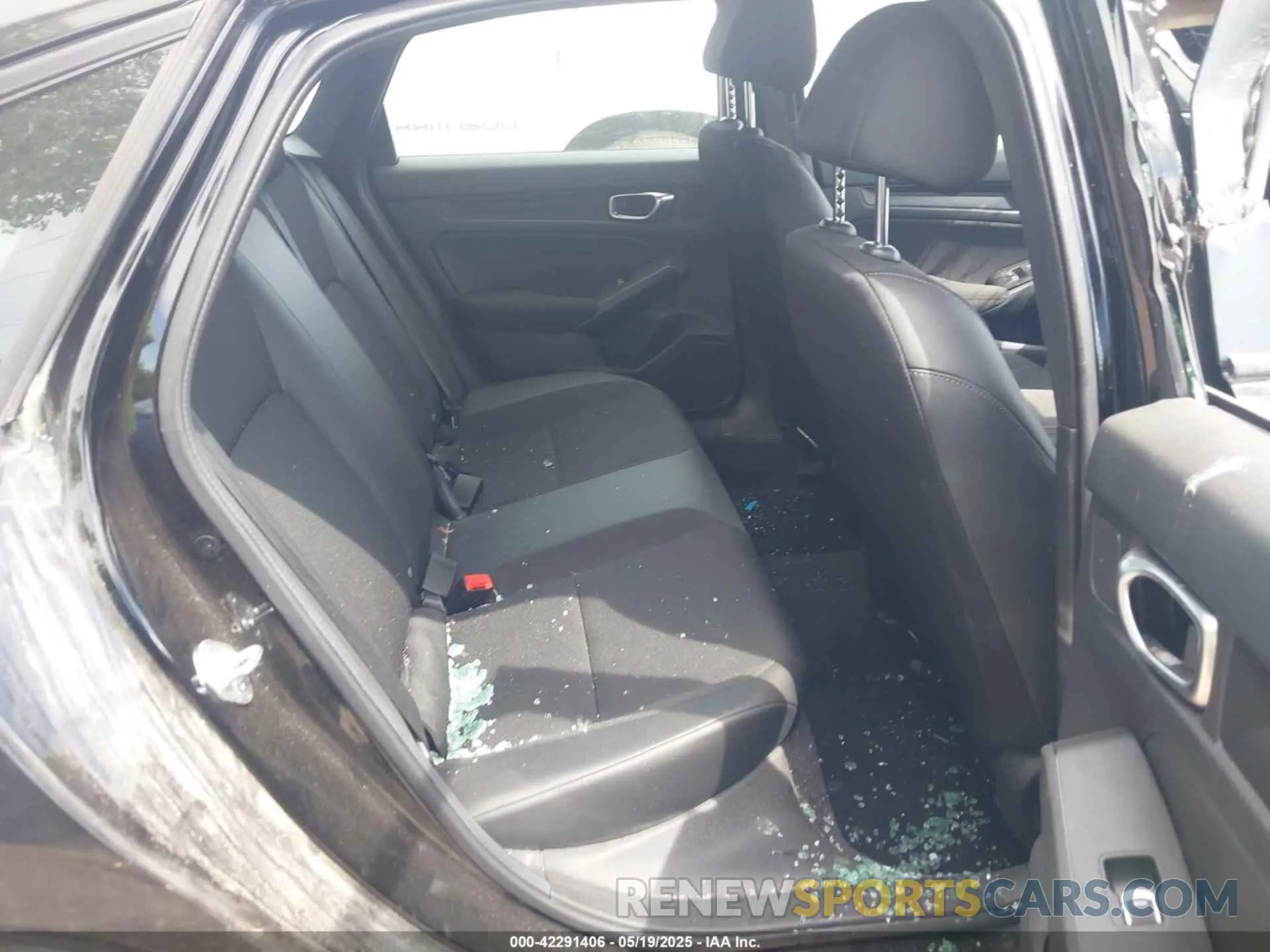 8 Photograph of a damaged car 2HGFE2F54PH552263 HONDA CIVIC 2023
