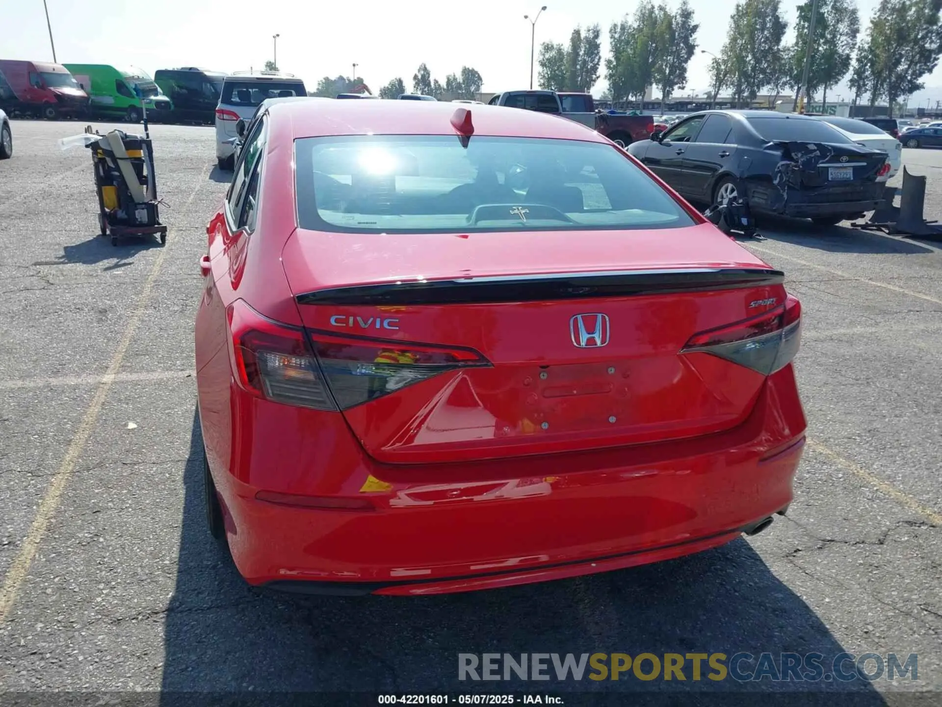 17 Photograph of a damaged car 2HGFE2F54PH559259 HONDA CIVIC 2023