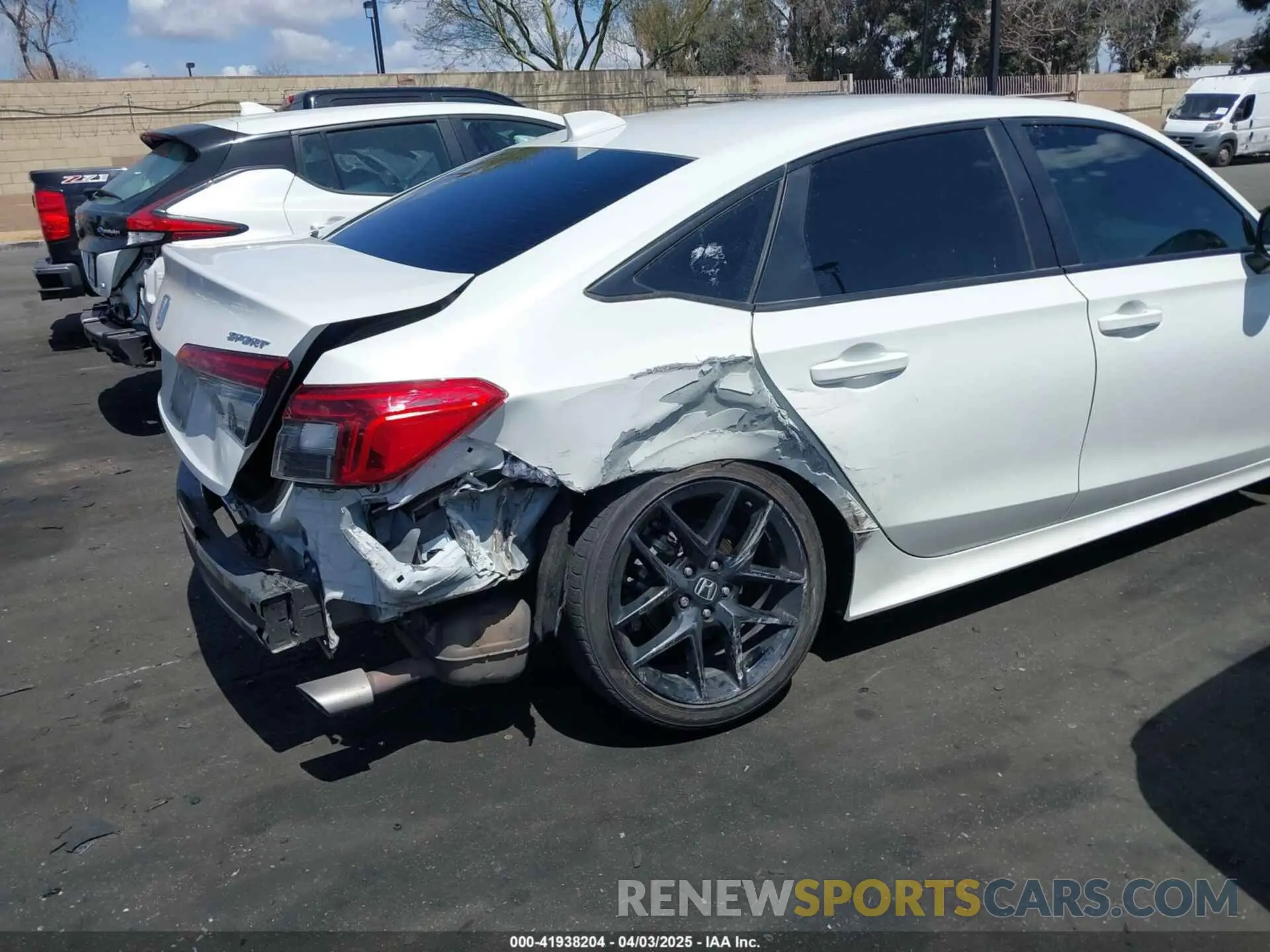 12 Photograph of a damaged car 2HGFE2F55PH550697 HONDA CIVIC 2023