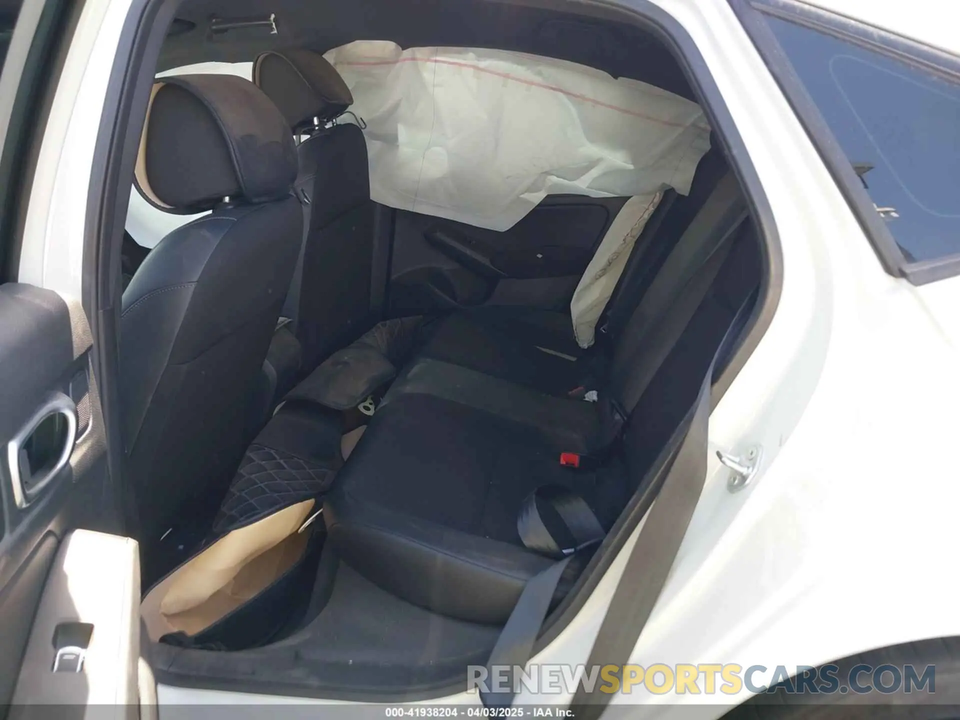 8 Photograph of a damaged car 2HGFE2F55PH550697 HONDA CIVIC 2023