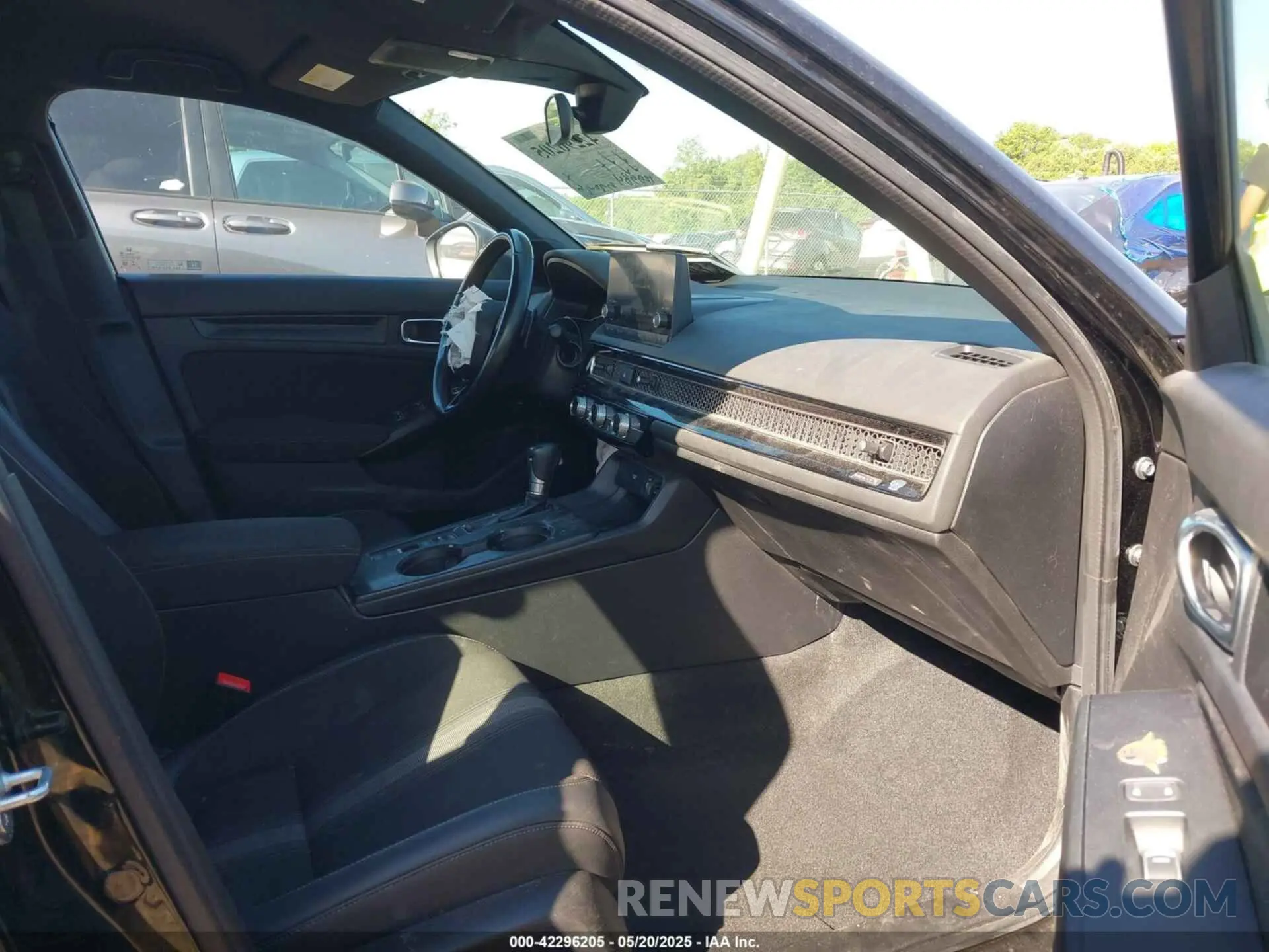 5 Photograph of a damaged car 2HGFE2F56PH509382 HONDA CIVIC 2023