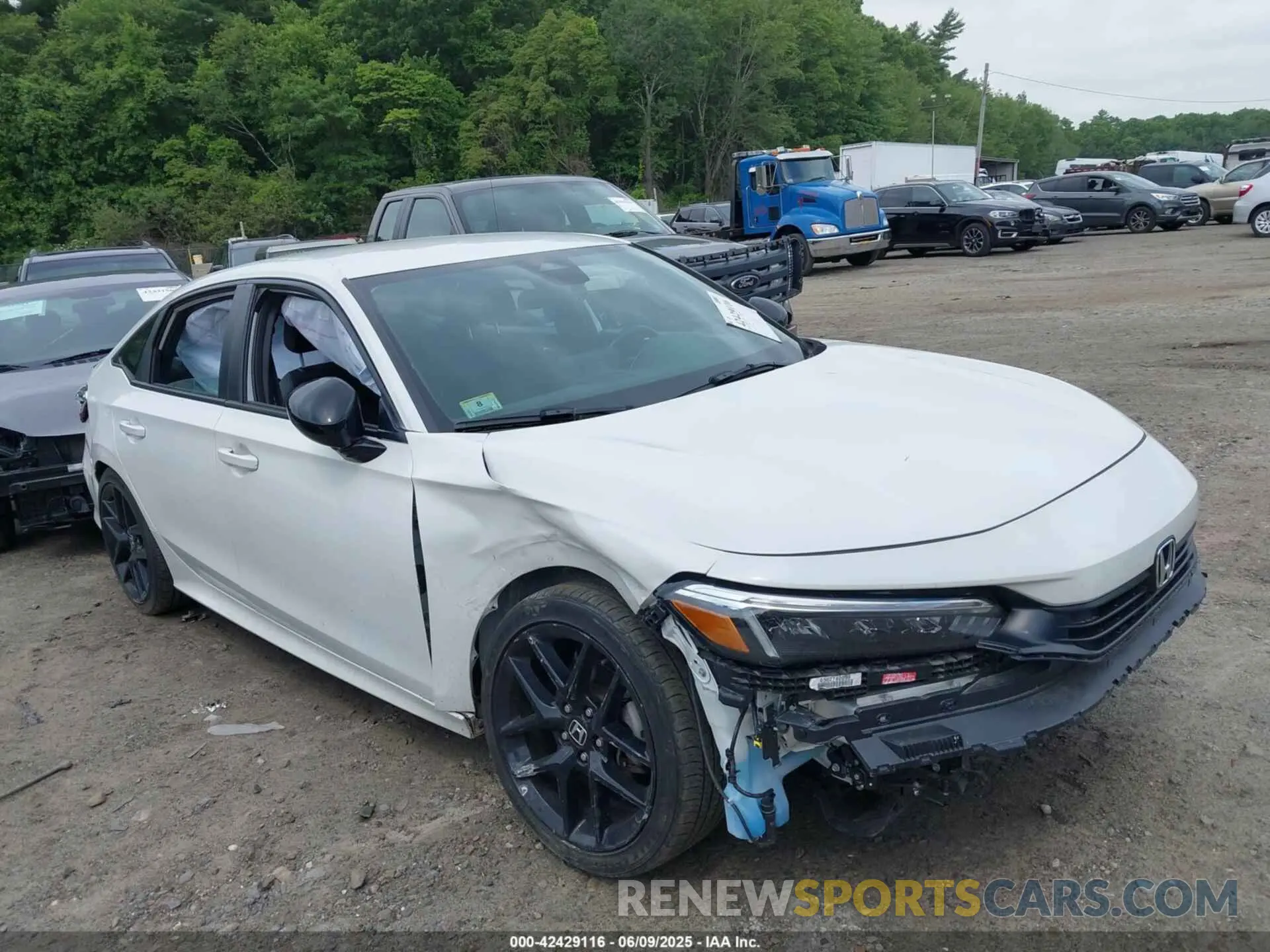1 Photograph of a damaged car 2HGFE2F57PH561393 HONDA CIVIC 2023