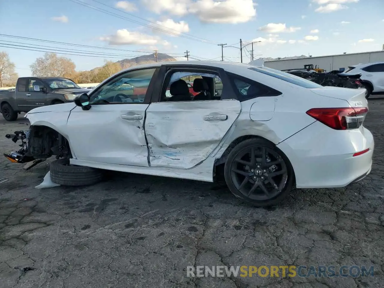 2 Фотография поврежденного автомобиля 2HGFE2F58PH506354 HONDA CIVIC 2023