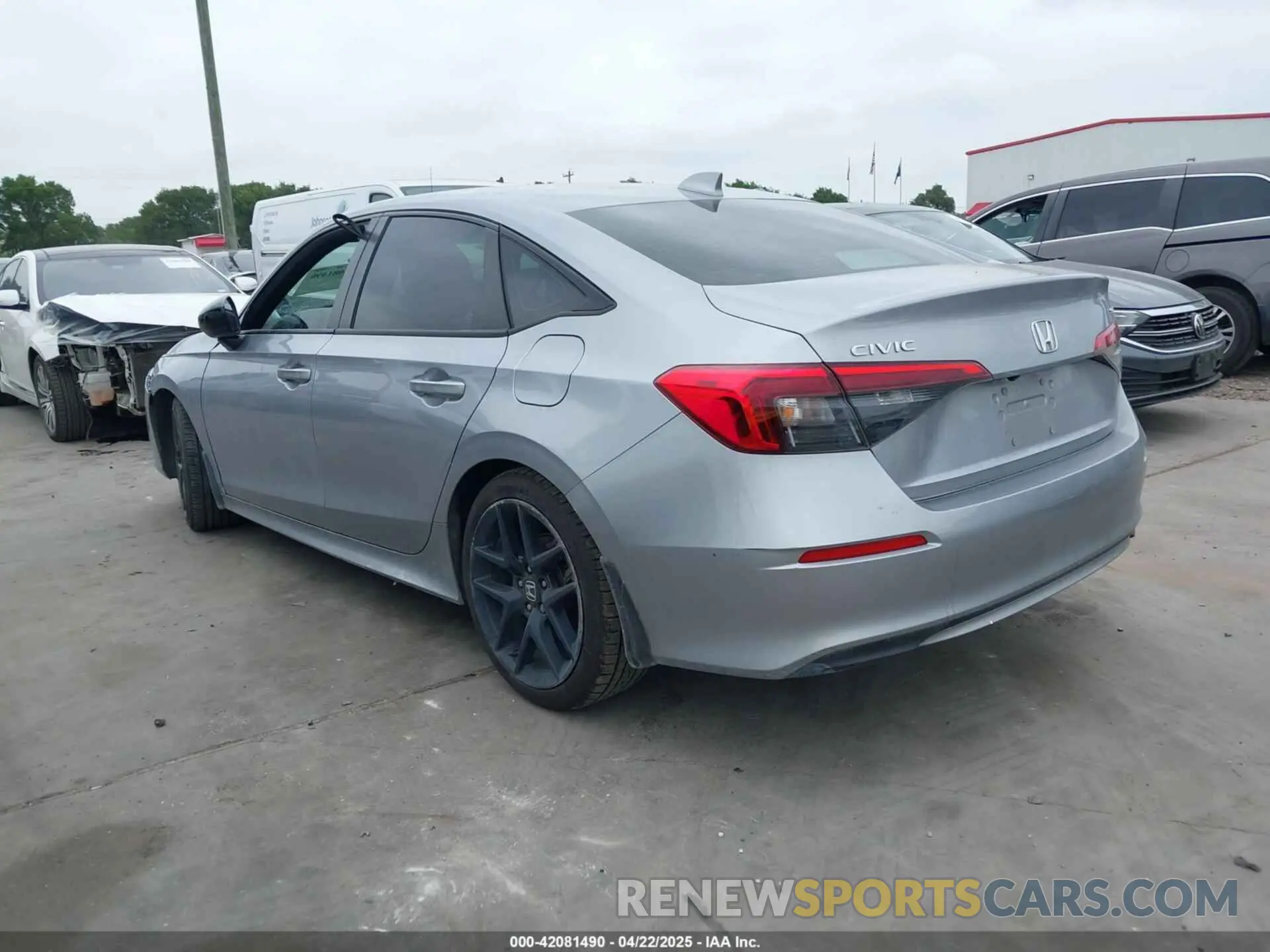 3 Фотография поврежденного автомобиля 2HGFE2F58PH509402 HONDA CIVIC 2023