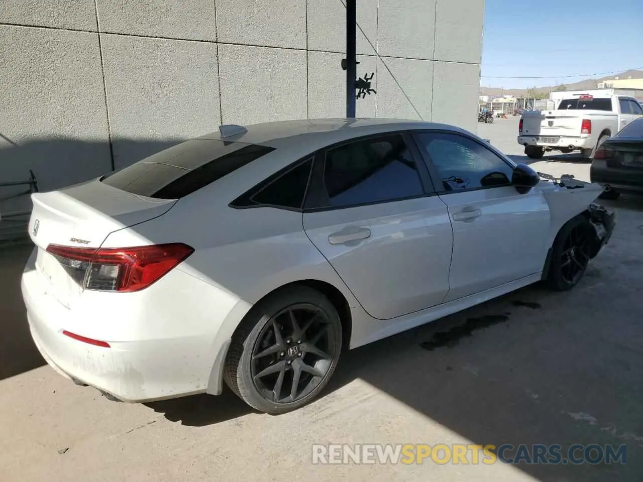 3 Фотография поврежденного автомобиля 2HGFE2F59PH511837 HONDA CIVIC 2023