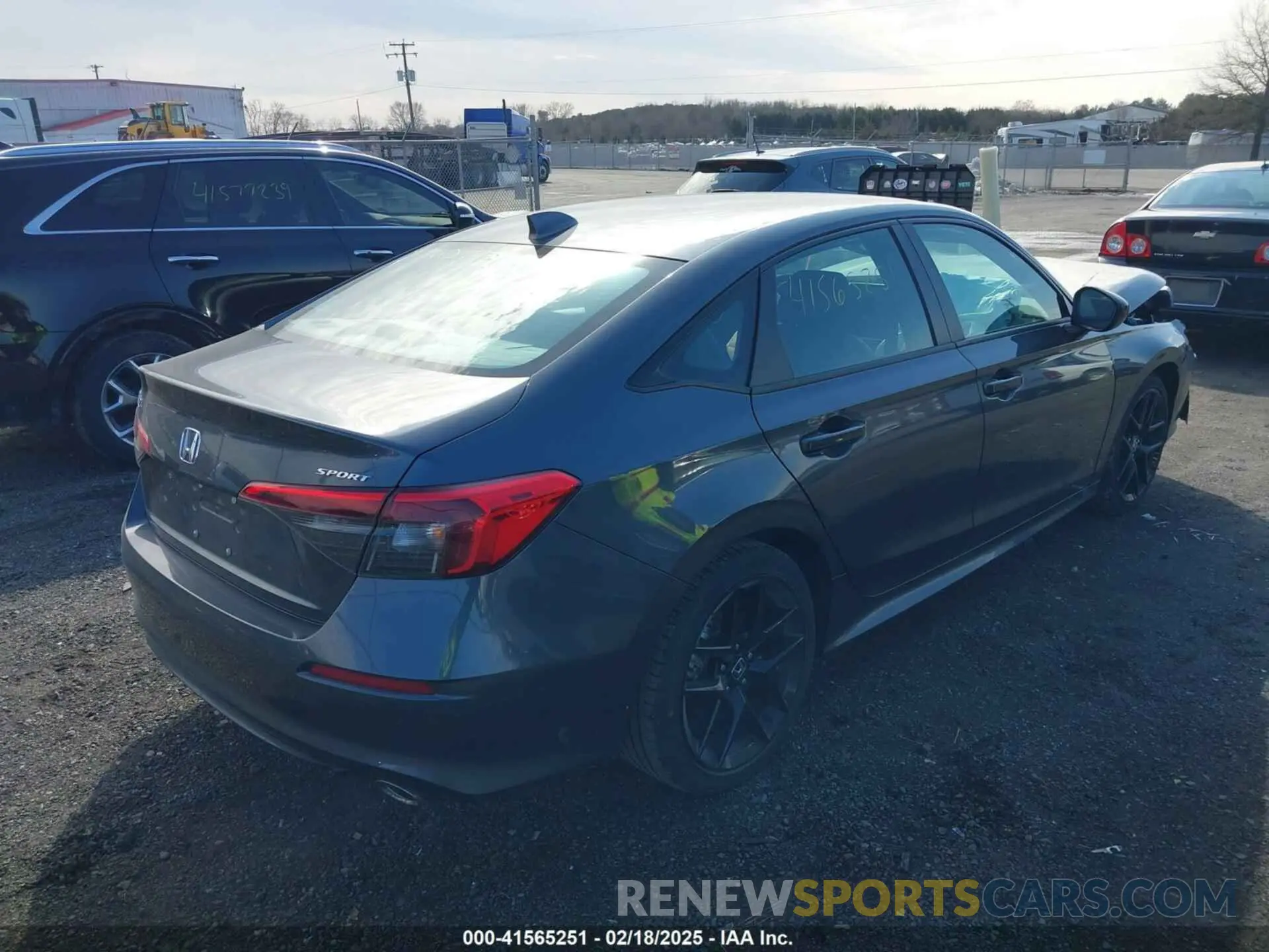 4 Photograph of a damaged car 2HGFE2F59PH558527 HONDA CIVIC 2023