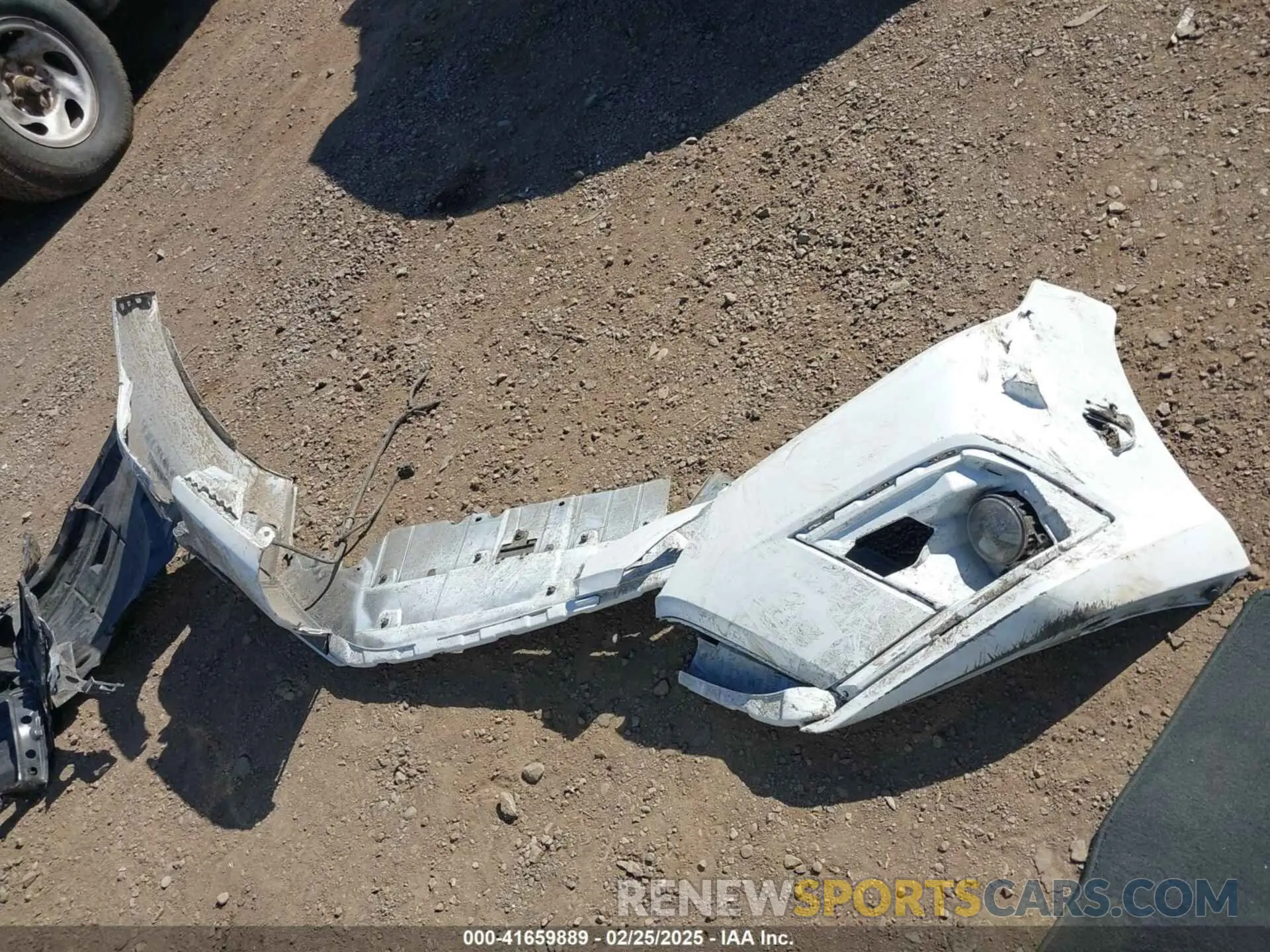 11 Фотография поврежденного автомобиля 19XFL1G84RE029704 HONDA CIVIC 2024