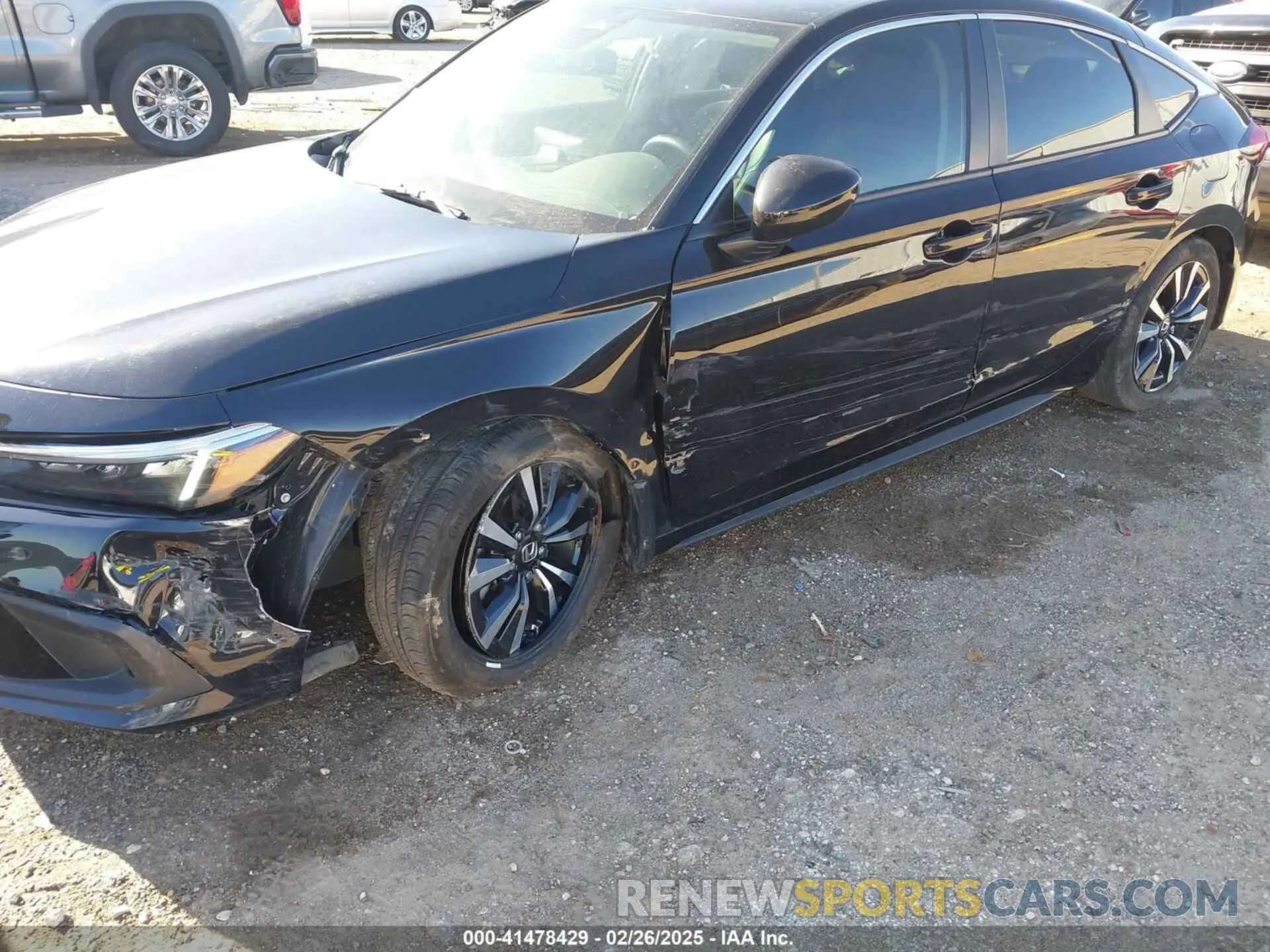 6 Фотография поврежденного автомобиля 19XFL1H72RE014947 HONDA CIVIC 2024