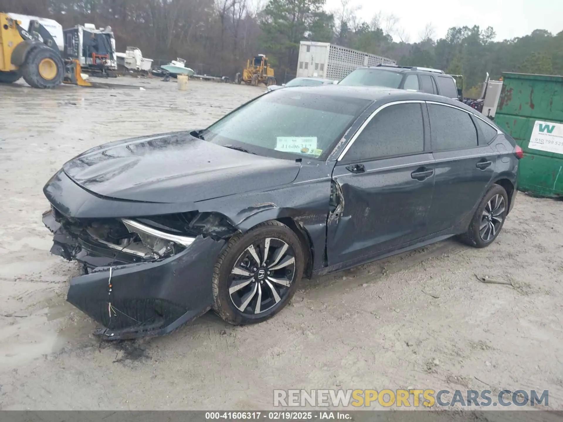 2 Фотография поврежденного автомобиля 19XFL1H73RE022149 HONDA CIVIC 2024