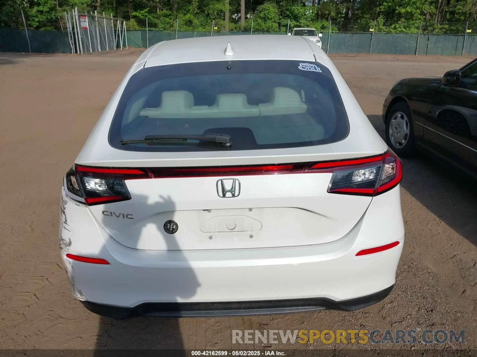 16 Photograph of a damaged car 19XFL1H74RE021446 HONDA CIVIC 2024