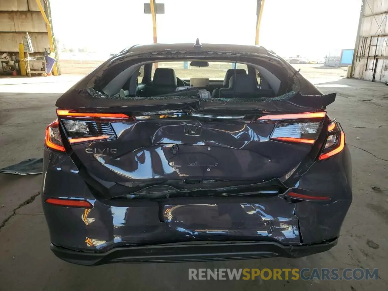 6 Photograph of a damaged car 19XFL1H74RE031295 HONDA CIVIC 2024