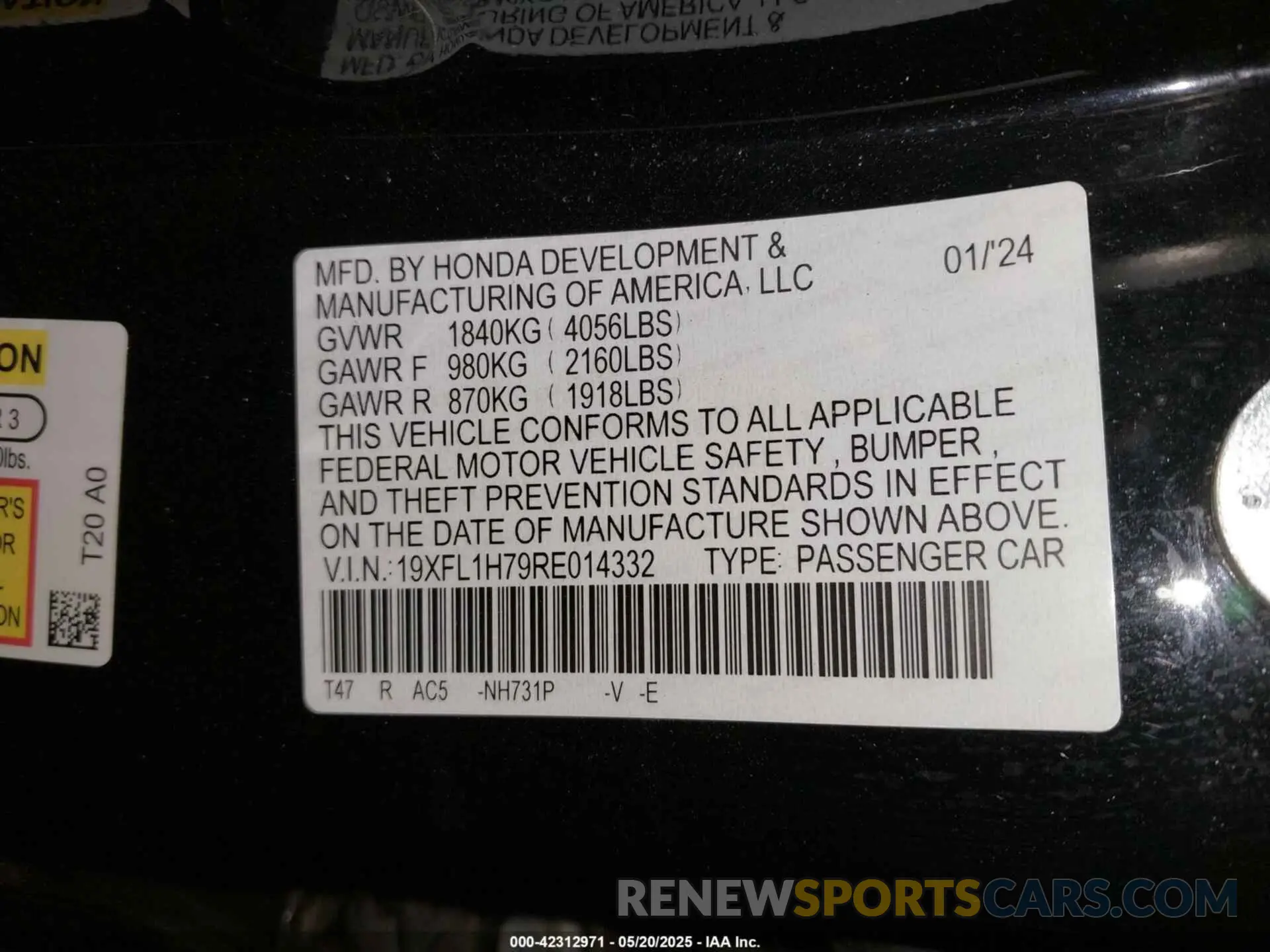 9 Фотография поврежденного автомобиля 19XFL1H79RE014332 HONDA CIVIC 2024