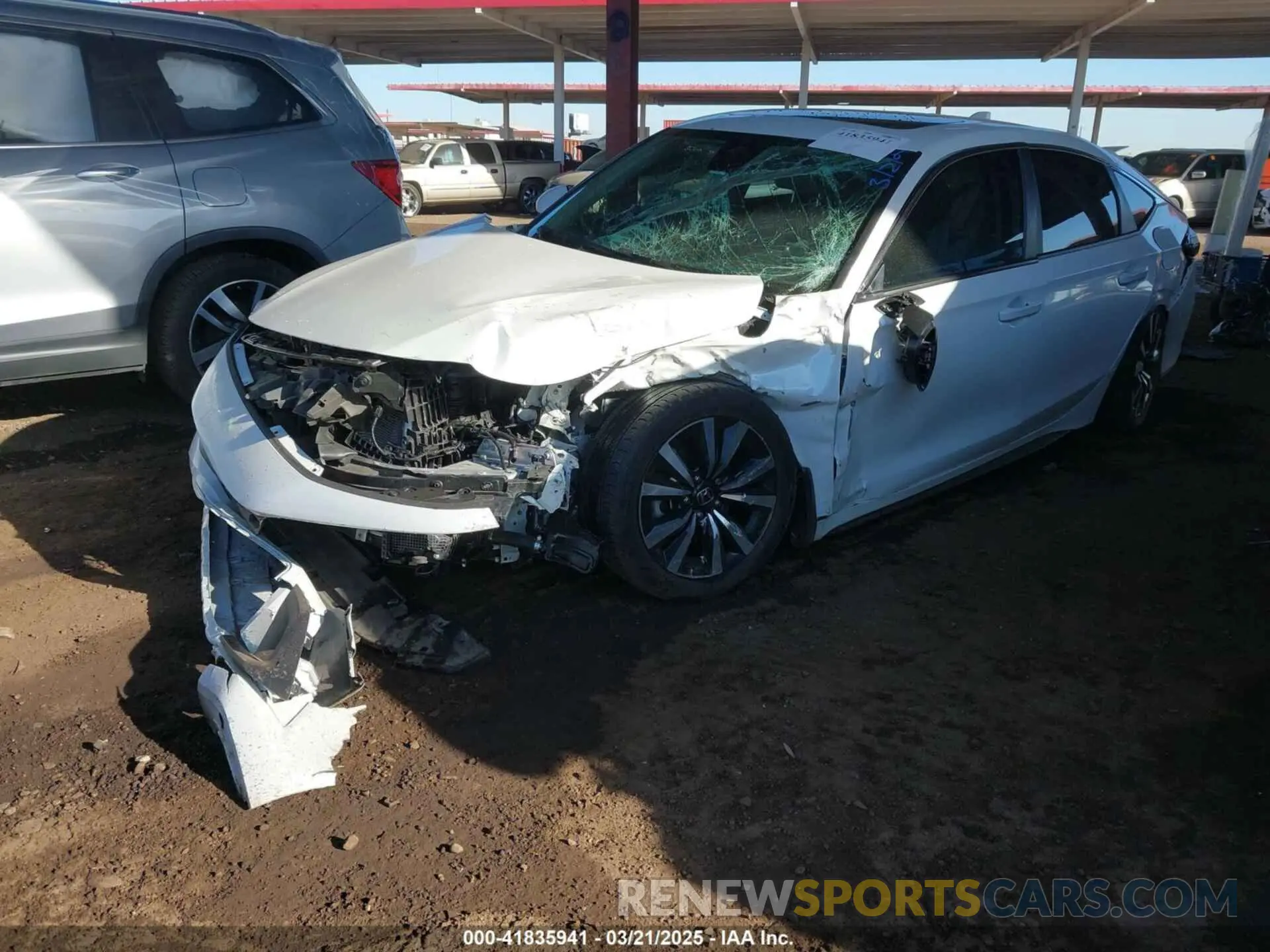 2 Фотография поврежденного автомобиля 19XFL1H7XRE016123 HONDA CIVIC 2024