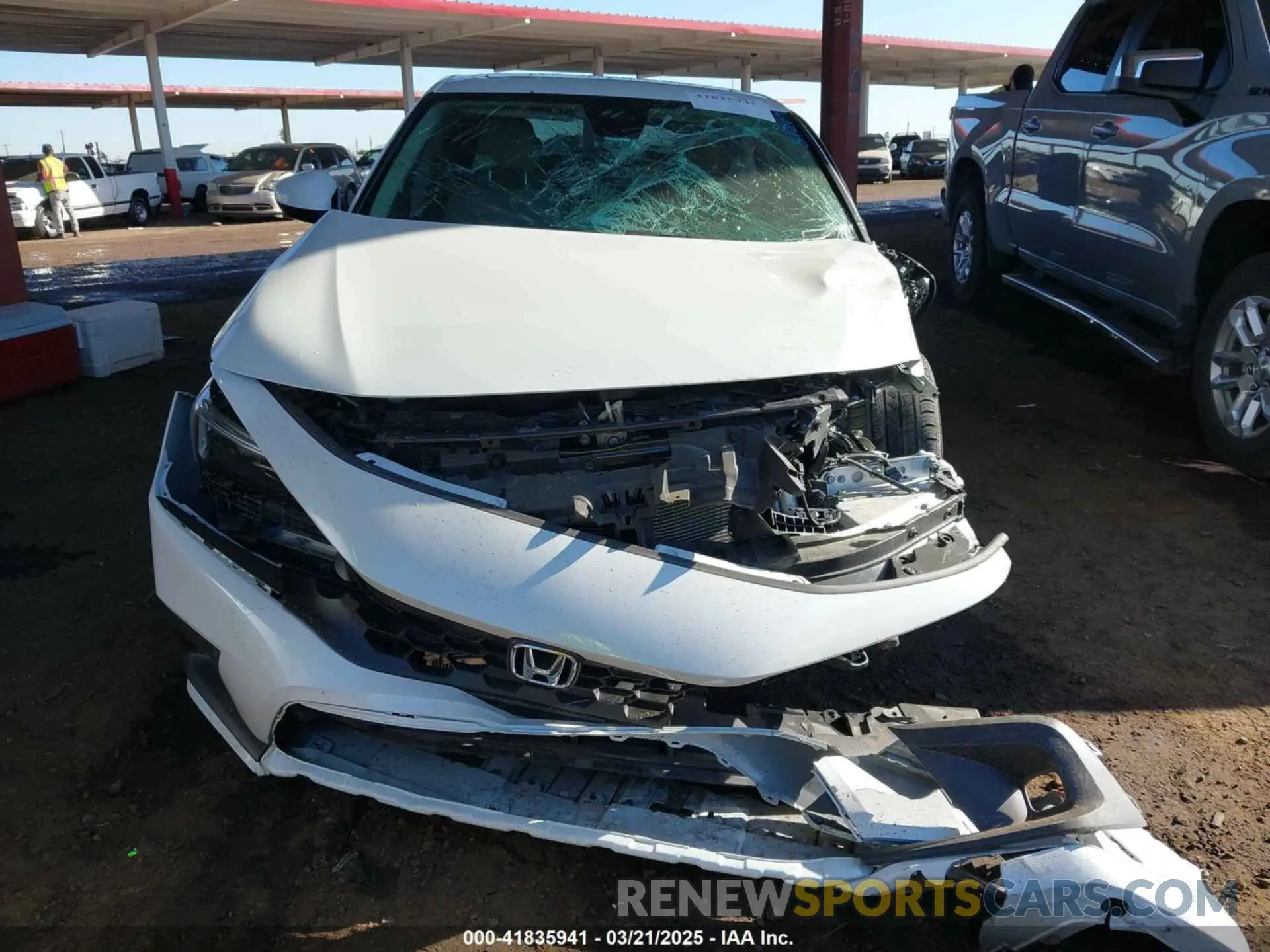 6 Фотография поврежденного автомобиля 19XFL1H7XRE016123 HONDA CIVIC 2024