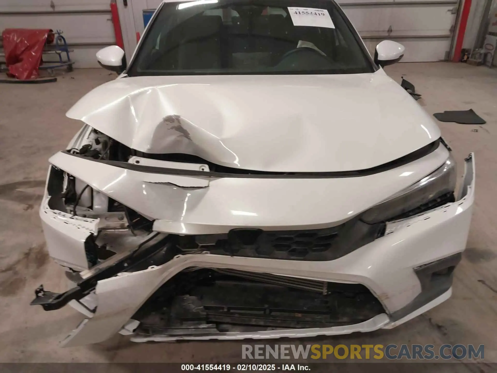 12 Photograph of a damaged car 19XFL1H80RE023476 HONDA CIVIC 2024
