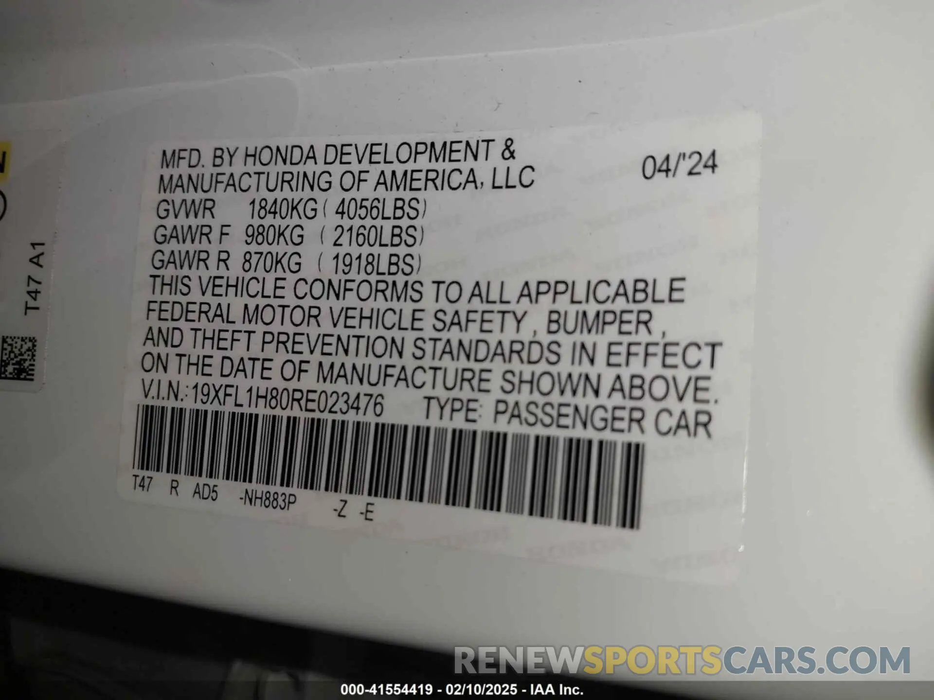 9 Photograph of a damaged car 19XFL1H80RE023476 HONDA CIVIC 2024