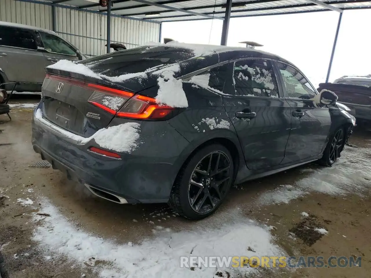 3 Фотография поврежденного автомобиля 19XFL1H87RE001670 HONDA CIVIC 2024