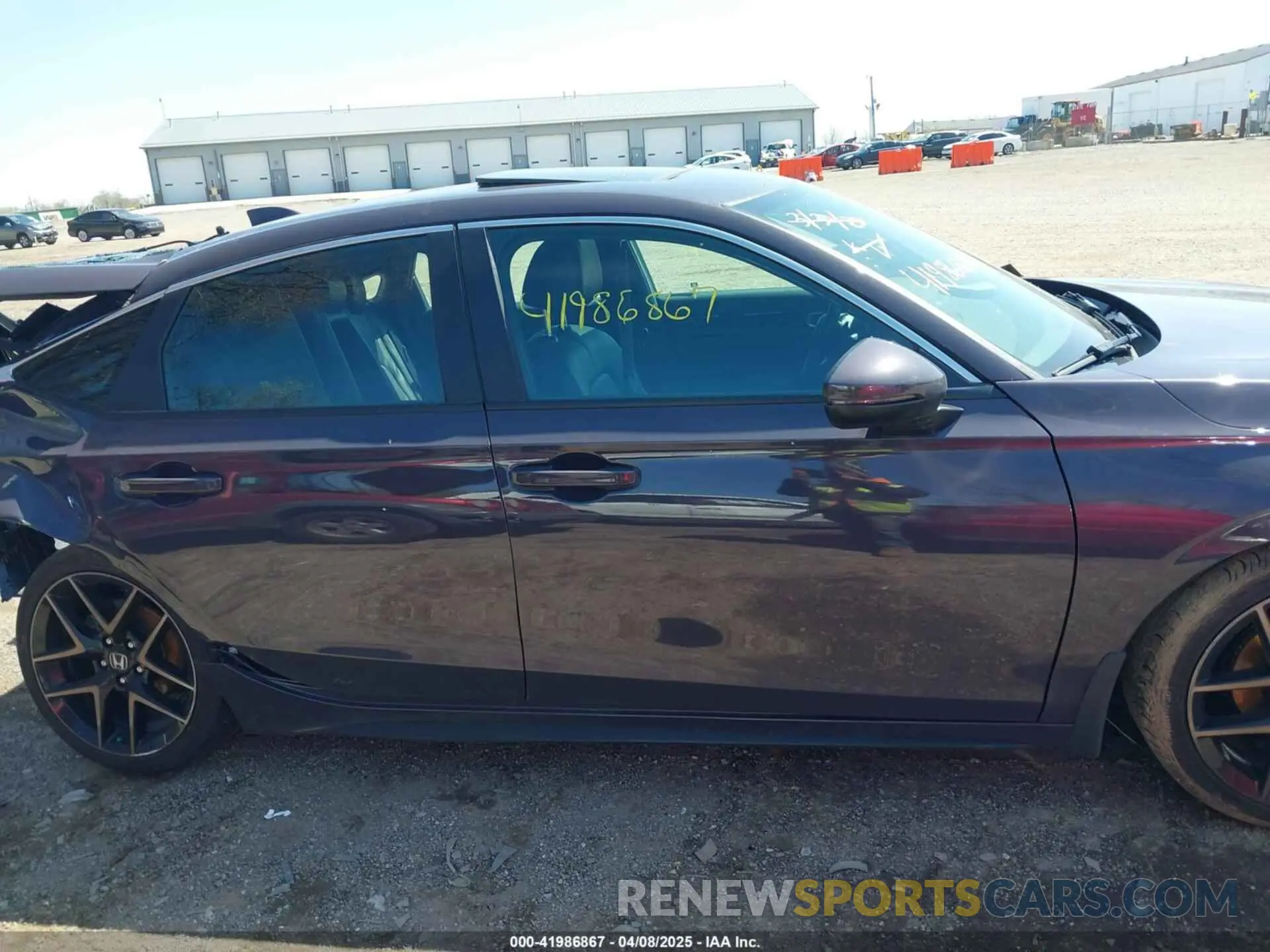 13 Photograph of a damaged car 19XFL1H87RE012555 HONDA CIVIC 2024